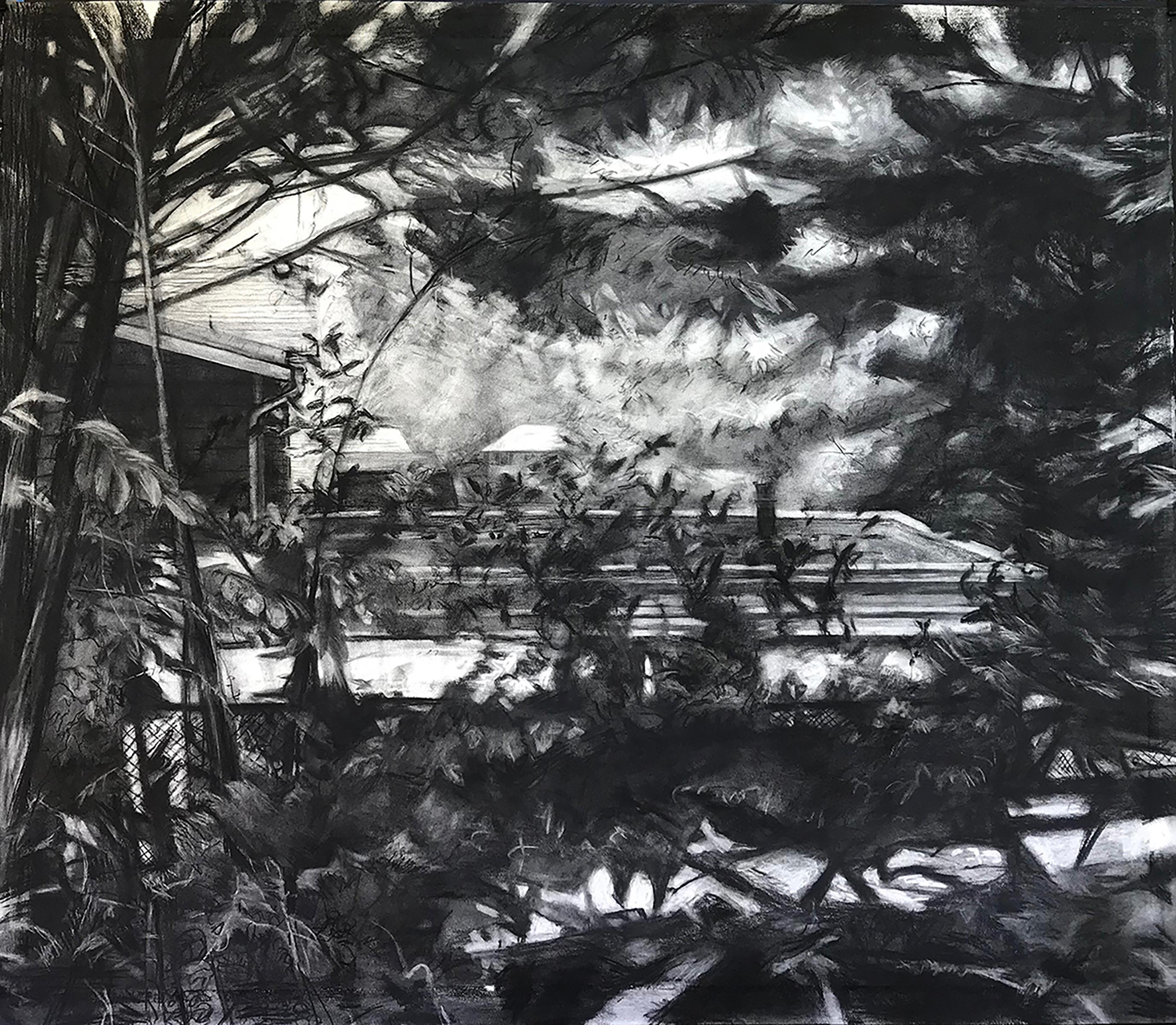 Eilis Crean Abstract Painting – "Home" - Holzkohle, Natur, Bäume, große Zeichnung, Klack und Weiß