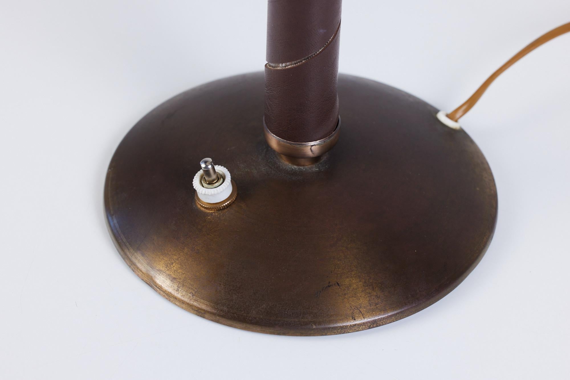 Einar Bäckström Brass and Leather Table Lamp 8