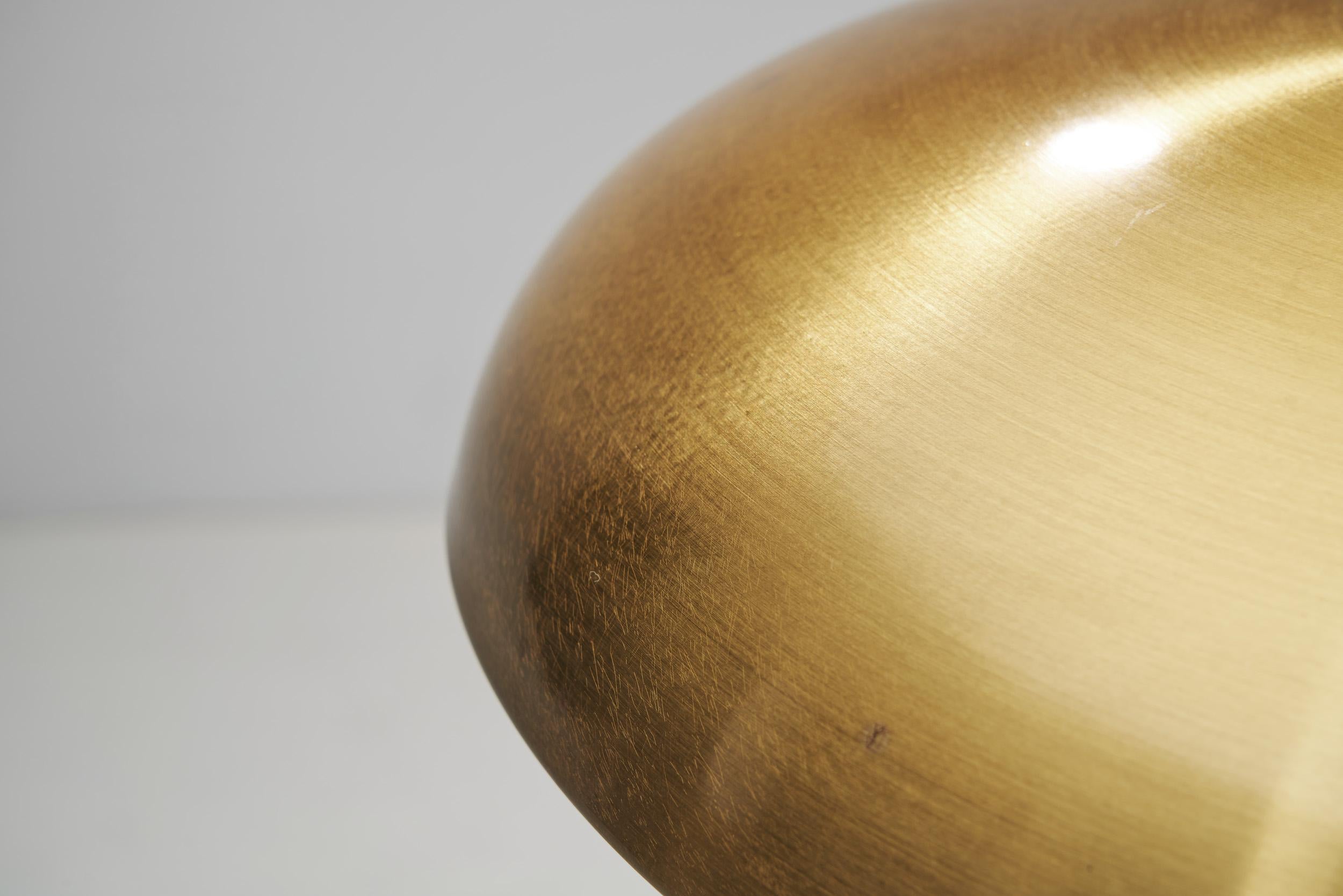 Lampe de table Einar Bäckström en laiton avec tige enveloppée de cuir, Suède, années 1940 en vente 4