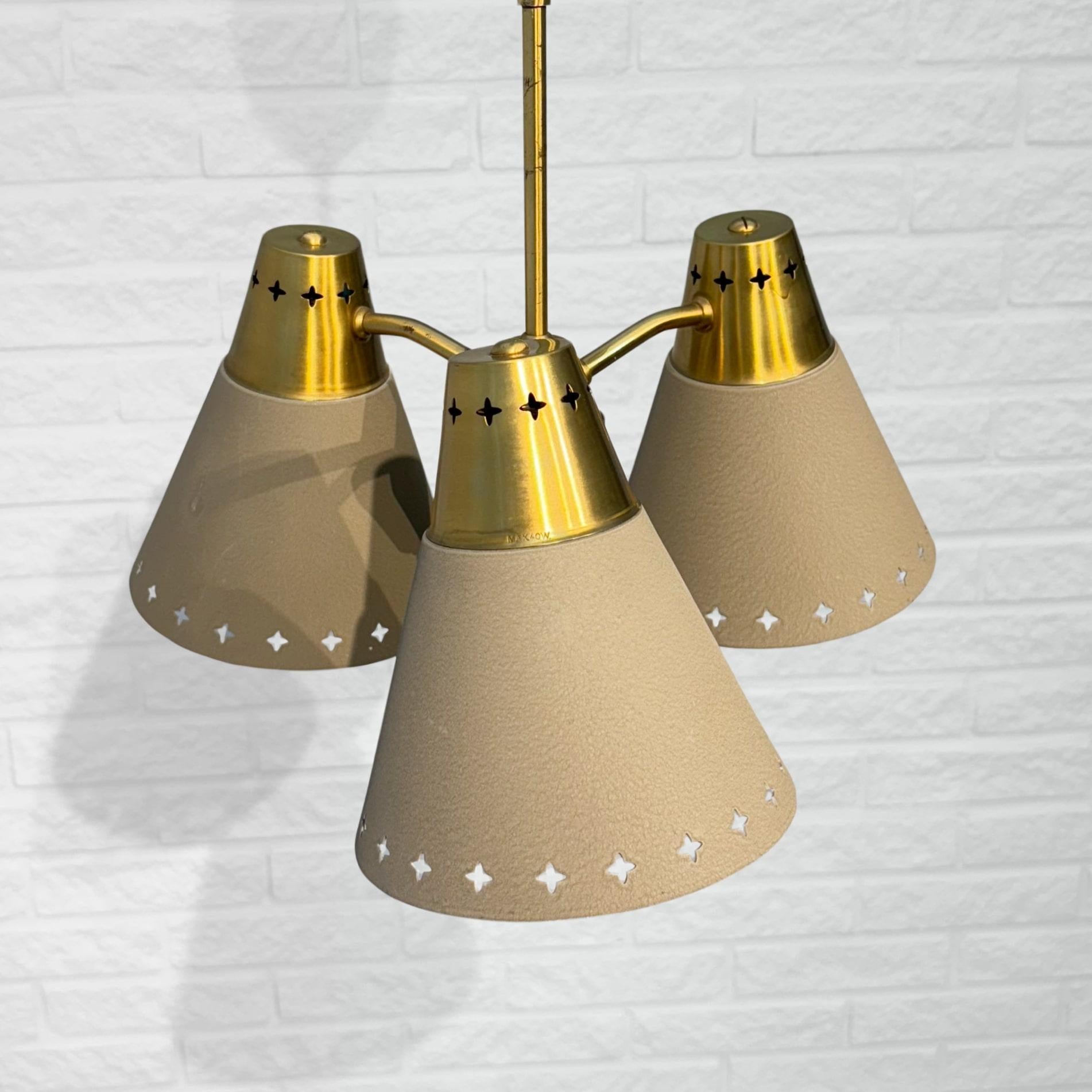 Ottone Lampada a sospensione modernista di metà secolo di Einar Bäckström, Svezia, anni '50 in vendita