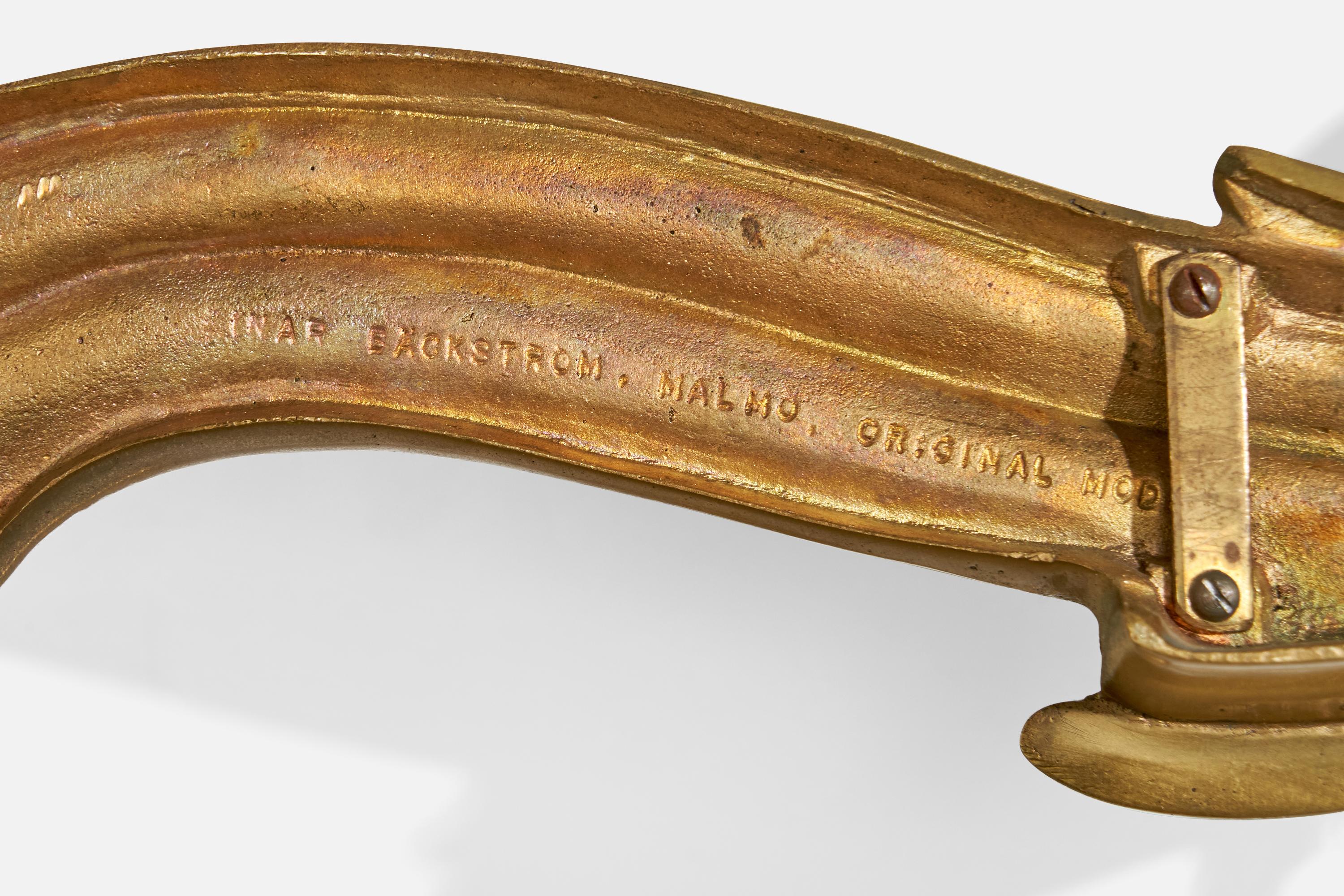 Einar Bäckström, Organische Wandleuchte, Messing, Stoff, Schweden, 1940er Jahre im Angebot 1