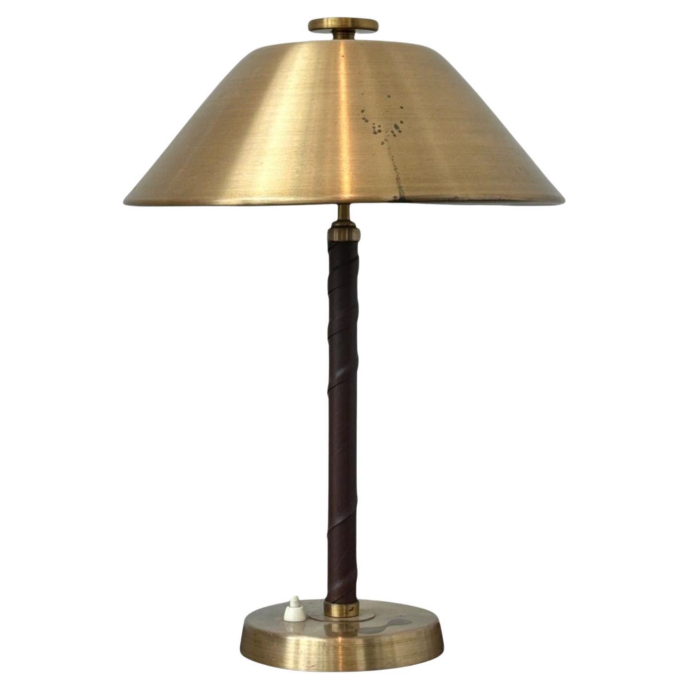 Einar Bäckström, Swedish Modern, Leather, Brass, Rare Table Lamp, Sweden, 1940s For Sale
