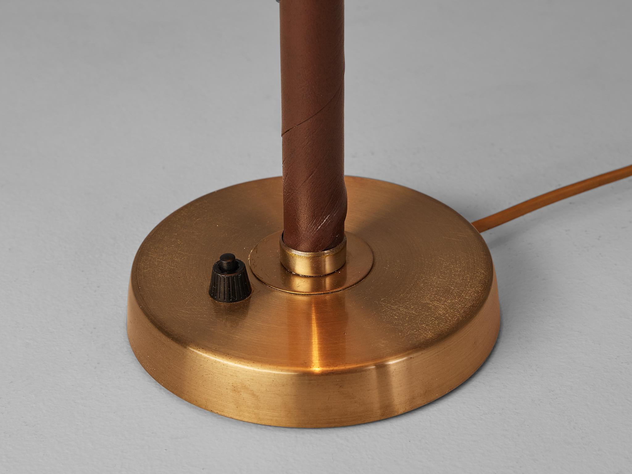 Mid-20th Century Einar Bäckström Table Lamp in Brushed Brass and Cognac Leather