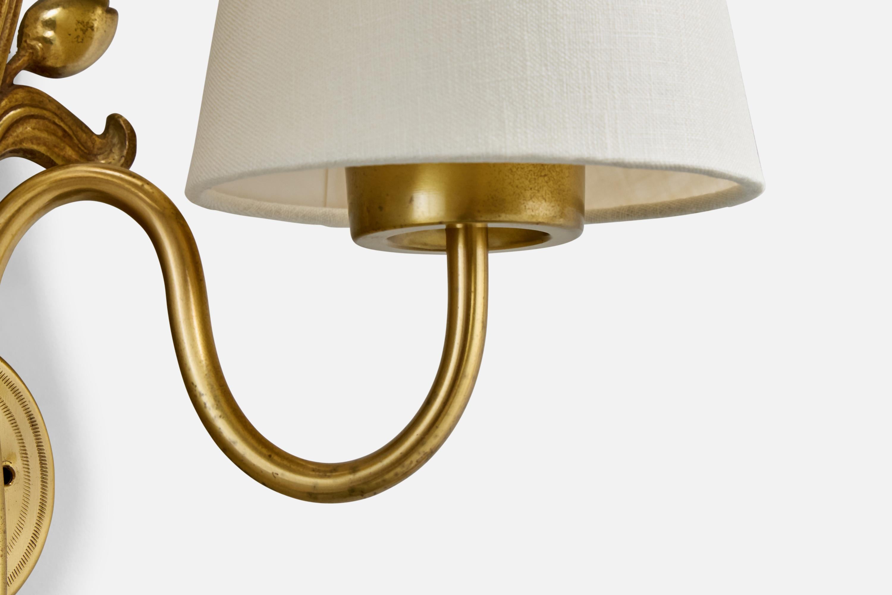 Mid-20th Century Einar Bäckström, Wall Light, Brass, Fabric, Sweden, 1940s For Sale