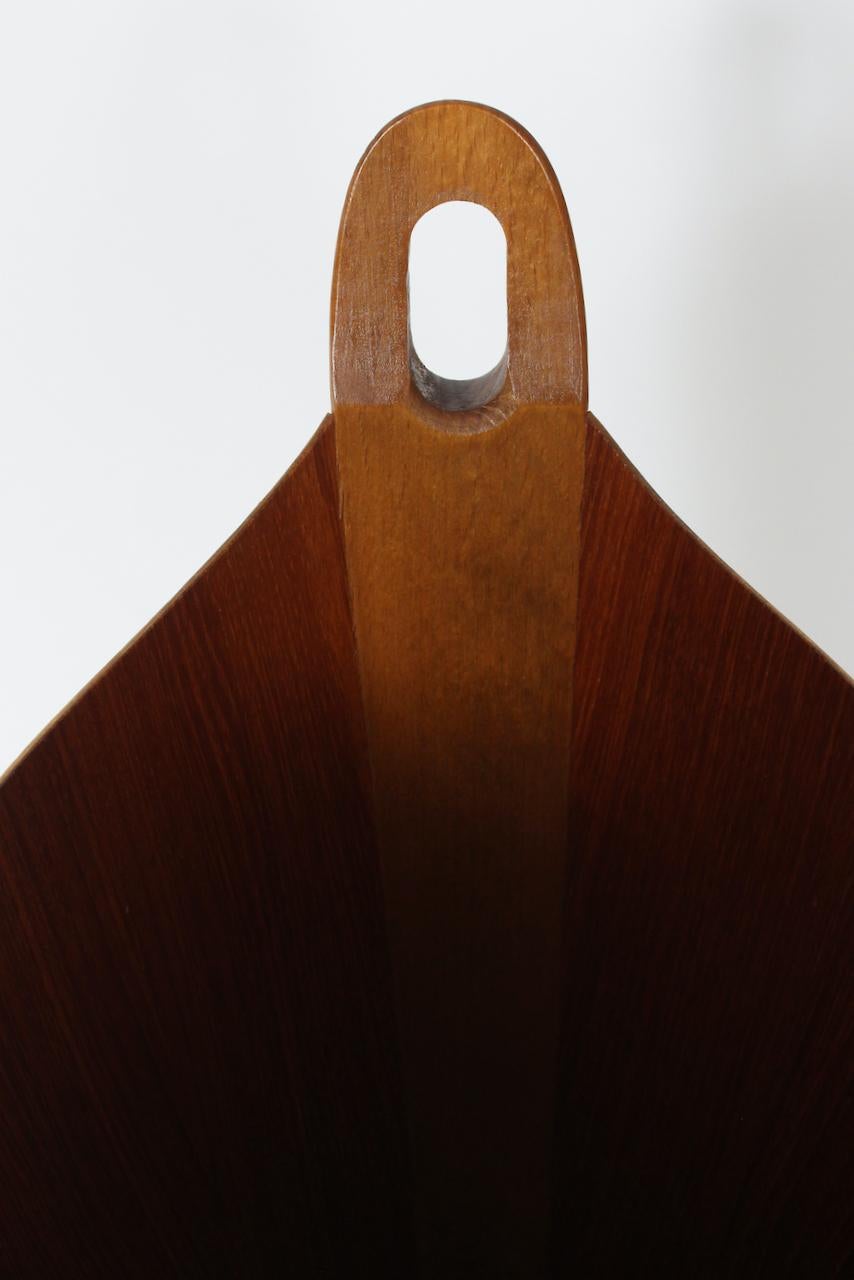 Einar Barnes für P. S. Heggen, Papierkorb mit Henkel aus Teakholz im Angebot 3