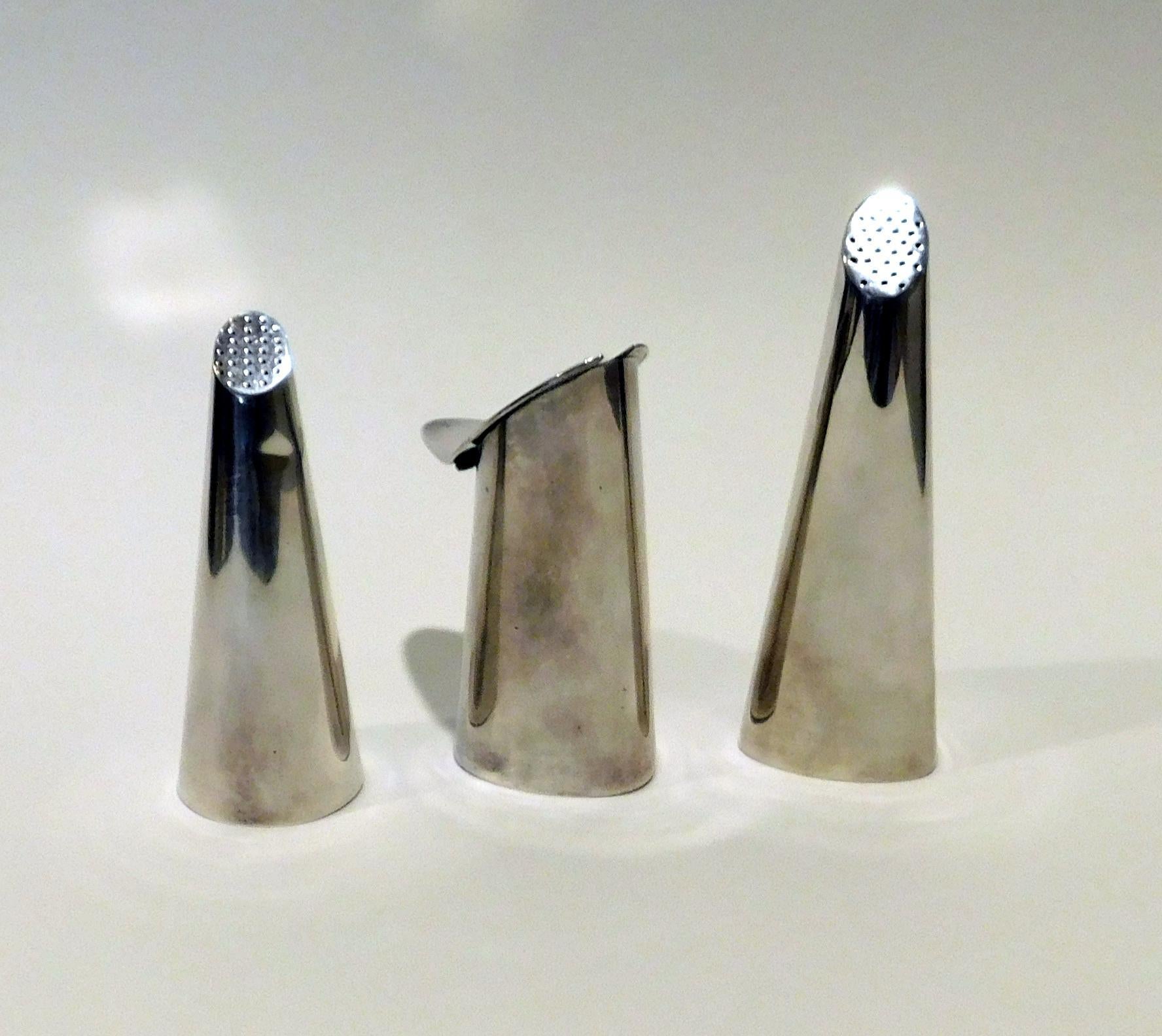 Einar Dragsted Modernist Sterling Denmark Salt, Pepper and Creamer im Zustand „Gut“ im Angebot in Phoenix, AZ