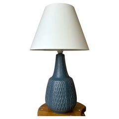 Lampada da tavolo in ceramica blu polvere di Einar Johansen, anni '60