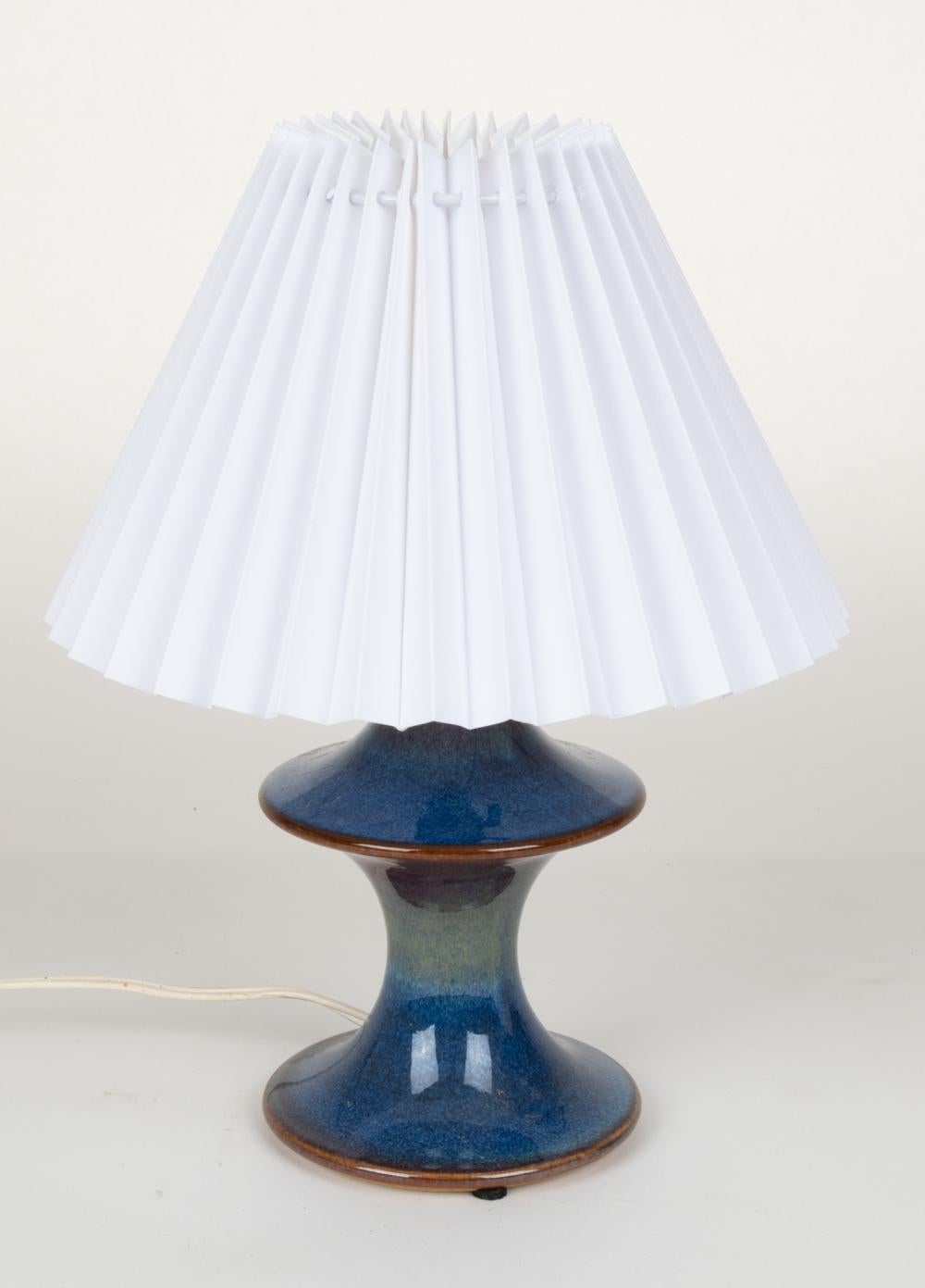 Einar Johansen for Soholm Stentoj Ceramic Table Lamp In Good Condition In Norwalk, CT