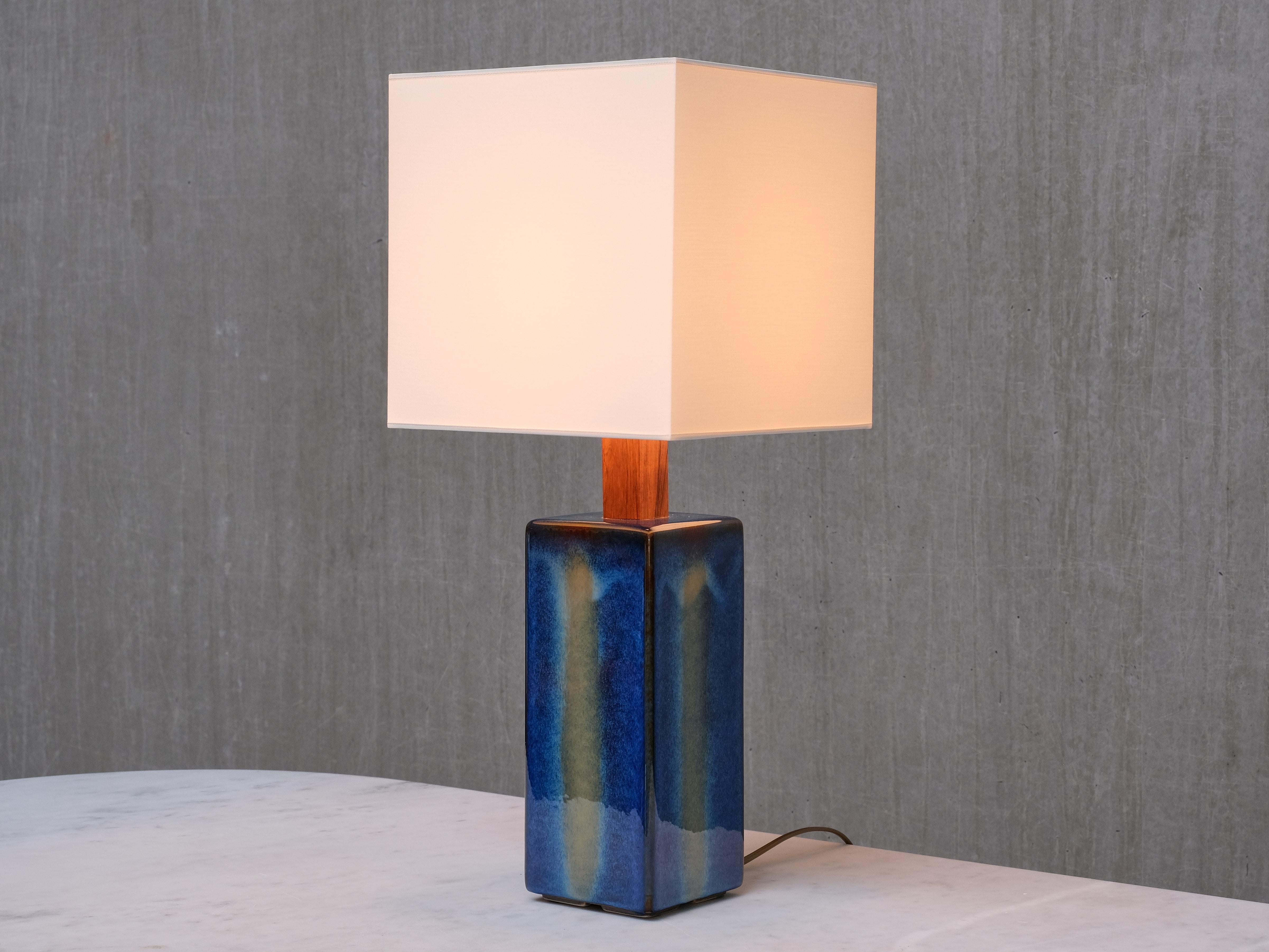 Lampe de table en céramique émaillée Einar Johansen, Model No 1071-1, Søholm, Danemark, années 1960 en vente 4
