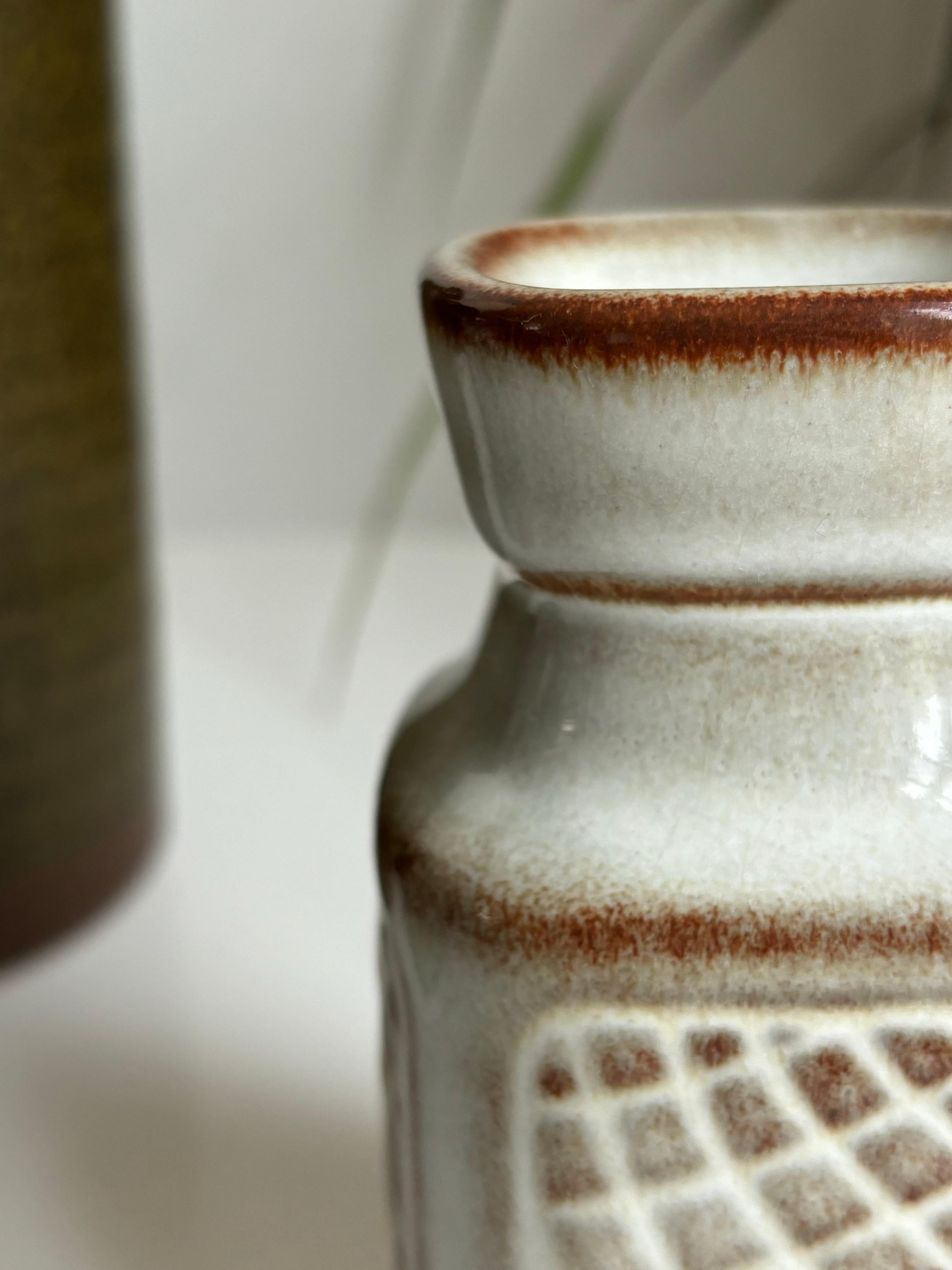 Danese Vaso grafico in ceramica grigia di Einar Johansen per Søholm, anni '60 in vendita