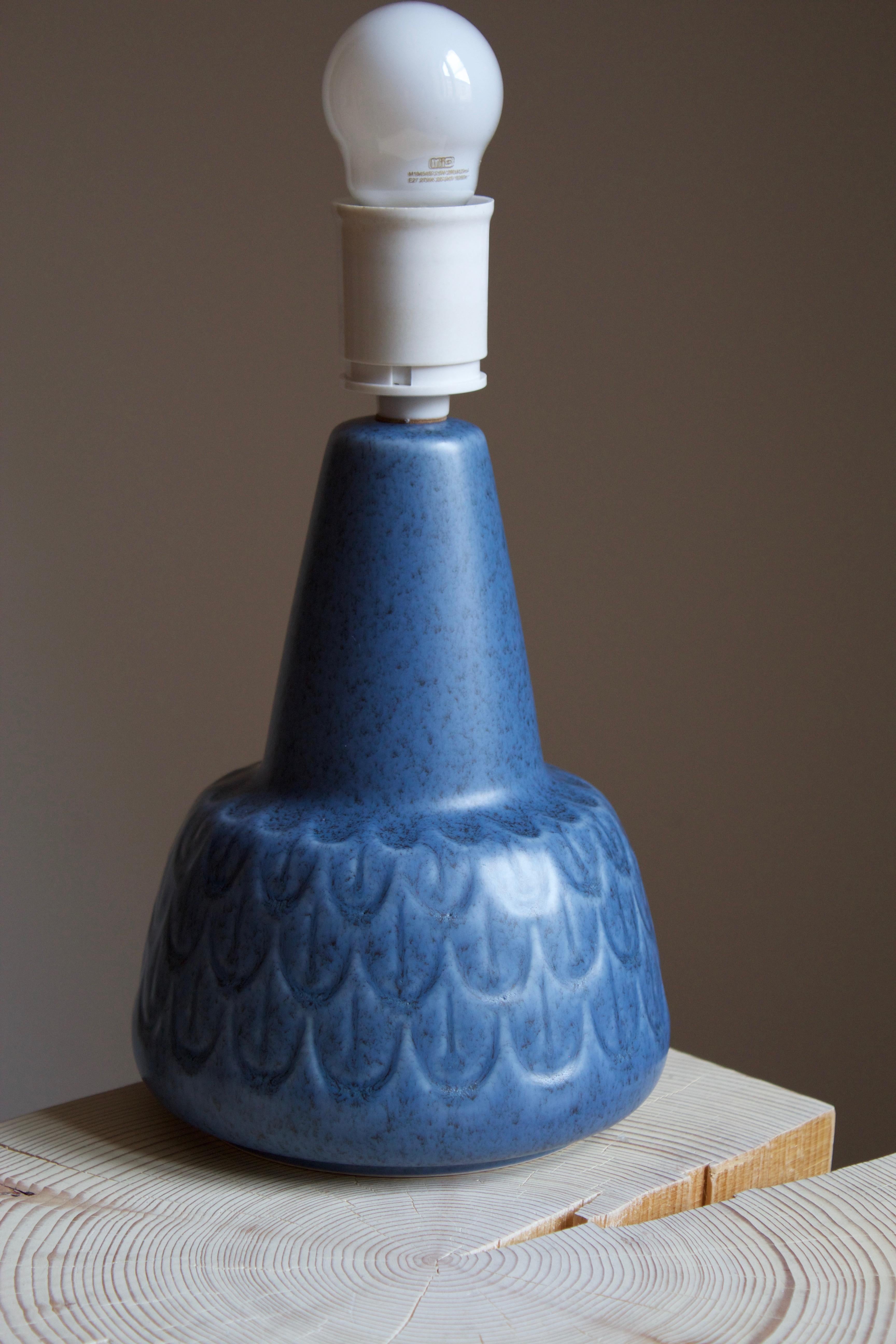 Danish Einar Johansen, Table Lamp, Glazed Incised Stoneware, Søholm, Denmark, 1960s