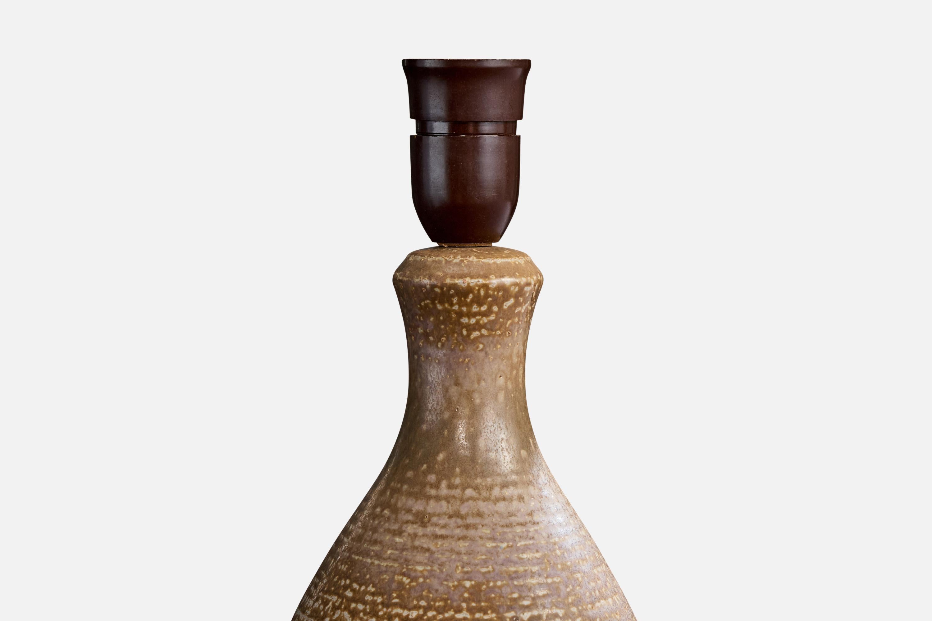 Einar Johansen, Table Lamp, Stoneware, Denmark, 1960s In Good Condition For Sale In High Point, NC