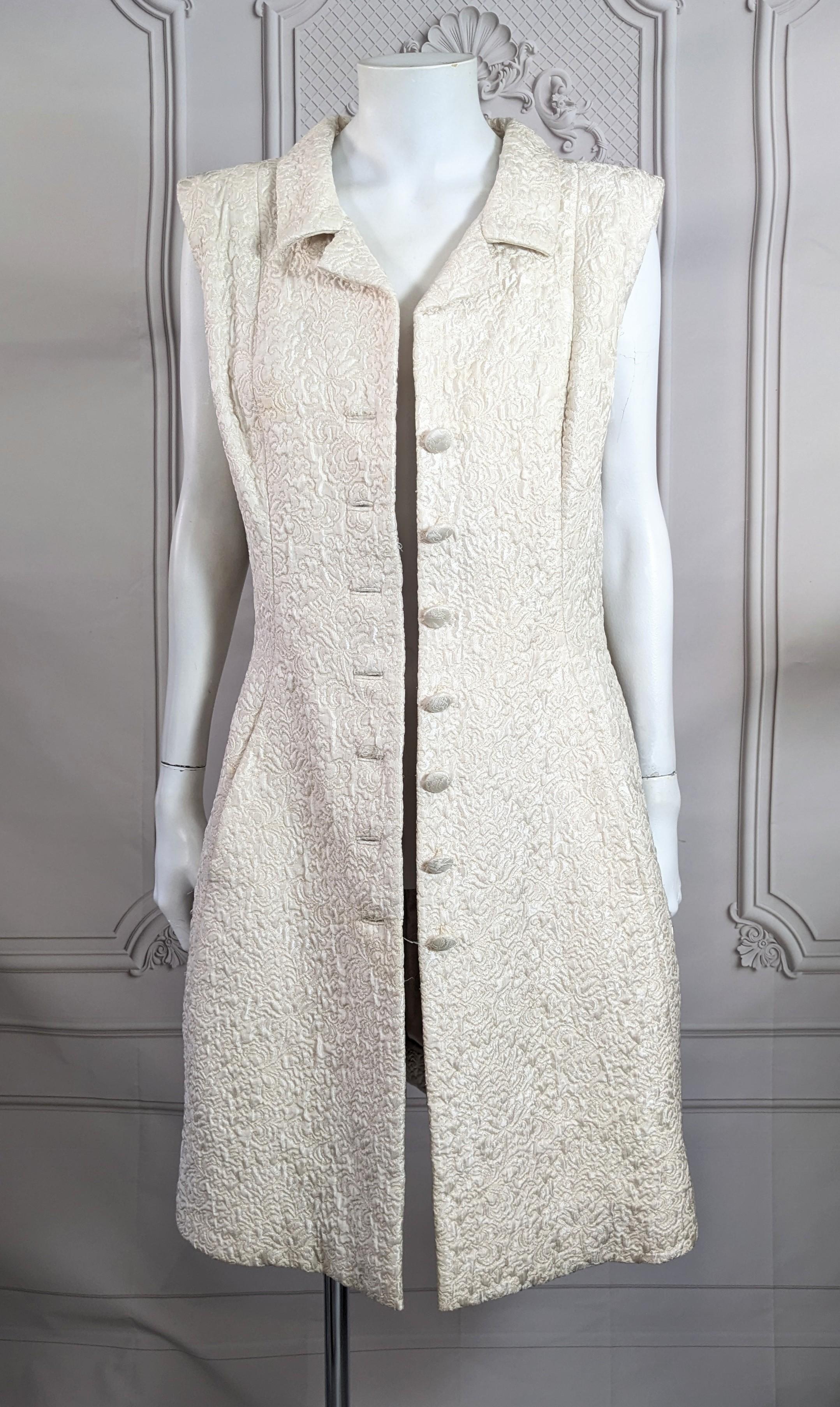 Gris Robe cloche en soie ivoire Eisa, Balenciaga en vente