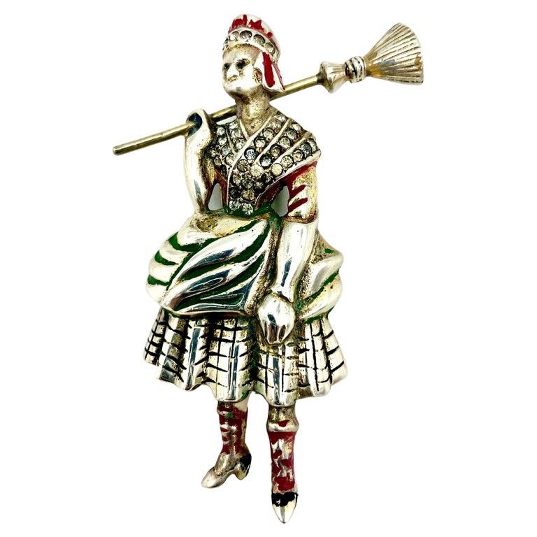 Eisenberg Original pin clip "Cleaning Lady", gold plated Sterling, 1944 For Sale at 1stDibs