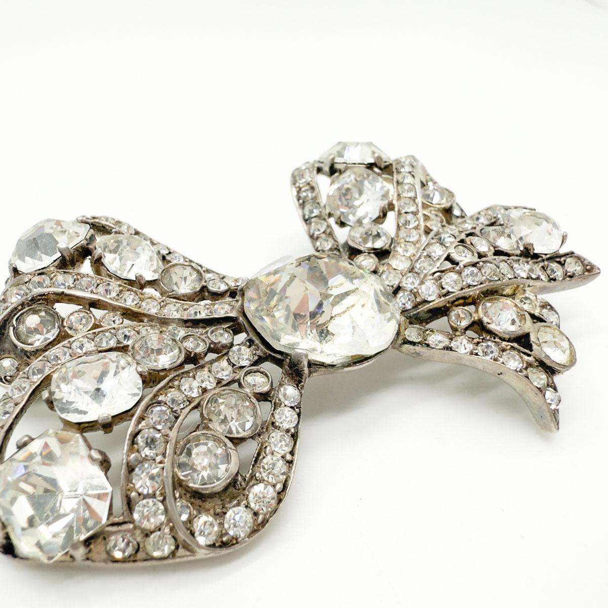 Eisenberg Original Sterling Silver/Crystal Bow Brooch 1940s SEE CONDITION REPORT In Fair Condition For Sale In Wilmslow, GB