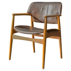 Ejnar Larsen & Aksel Bender Madsen Model 4205 Chair