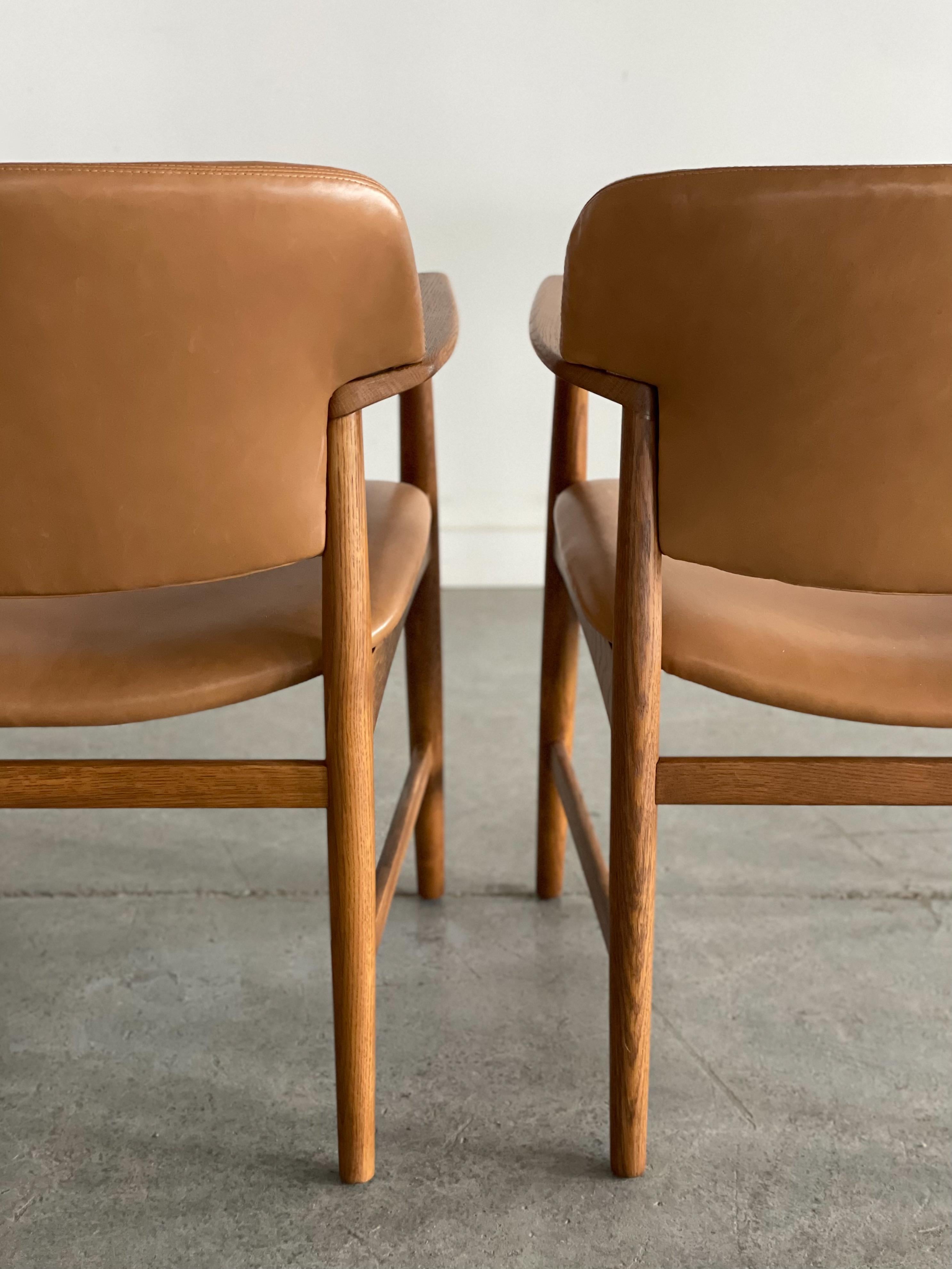 Poltrone Madsen di Ejnar Hansen & Axel Larsen in Oak per Fritz Hansen in vendita 7