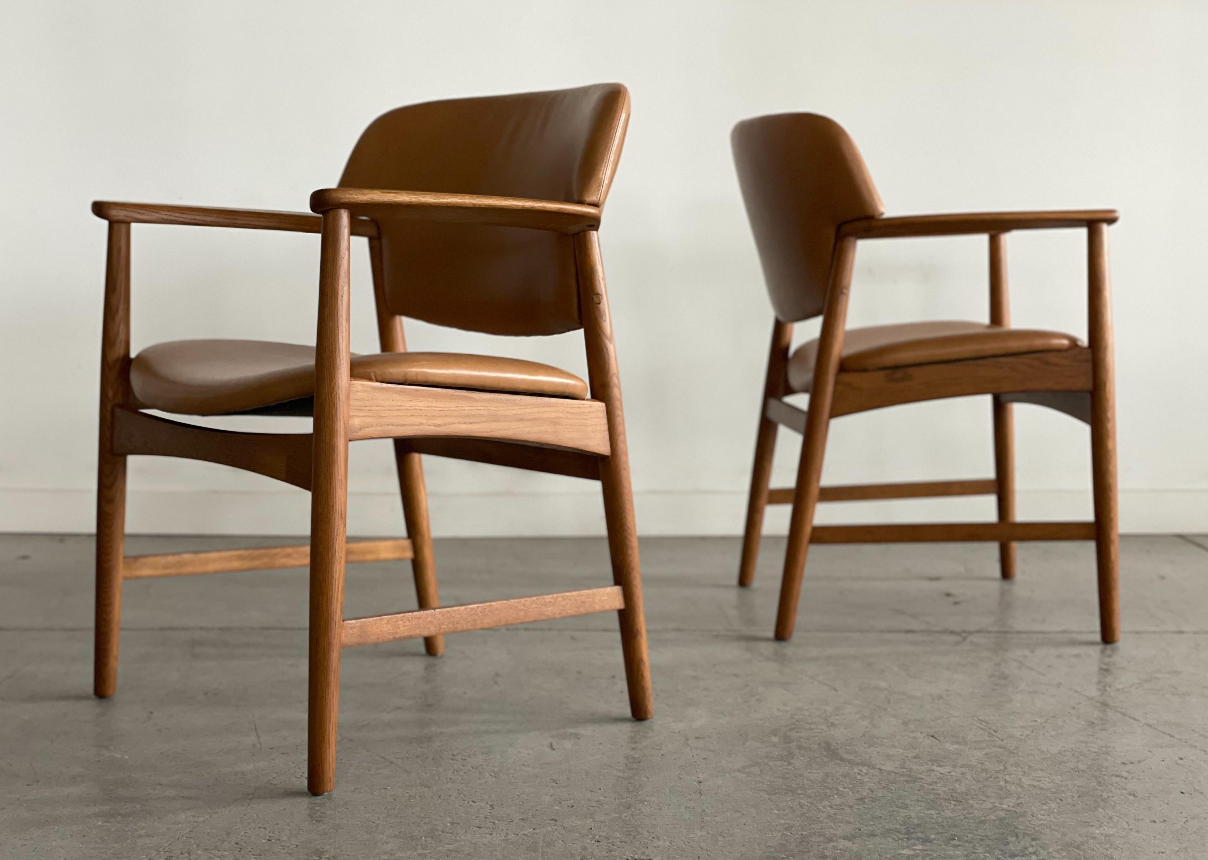 Poltrone Madsen di Ejnar Hansen & Axel Larsen in Oak per Fritz Hansen in vendita 8