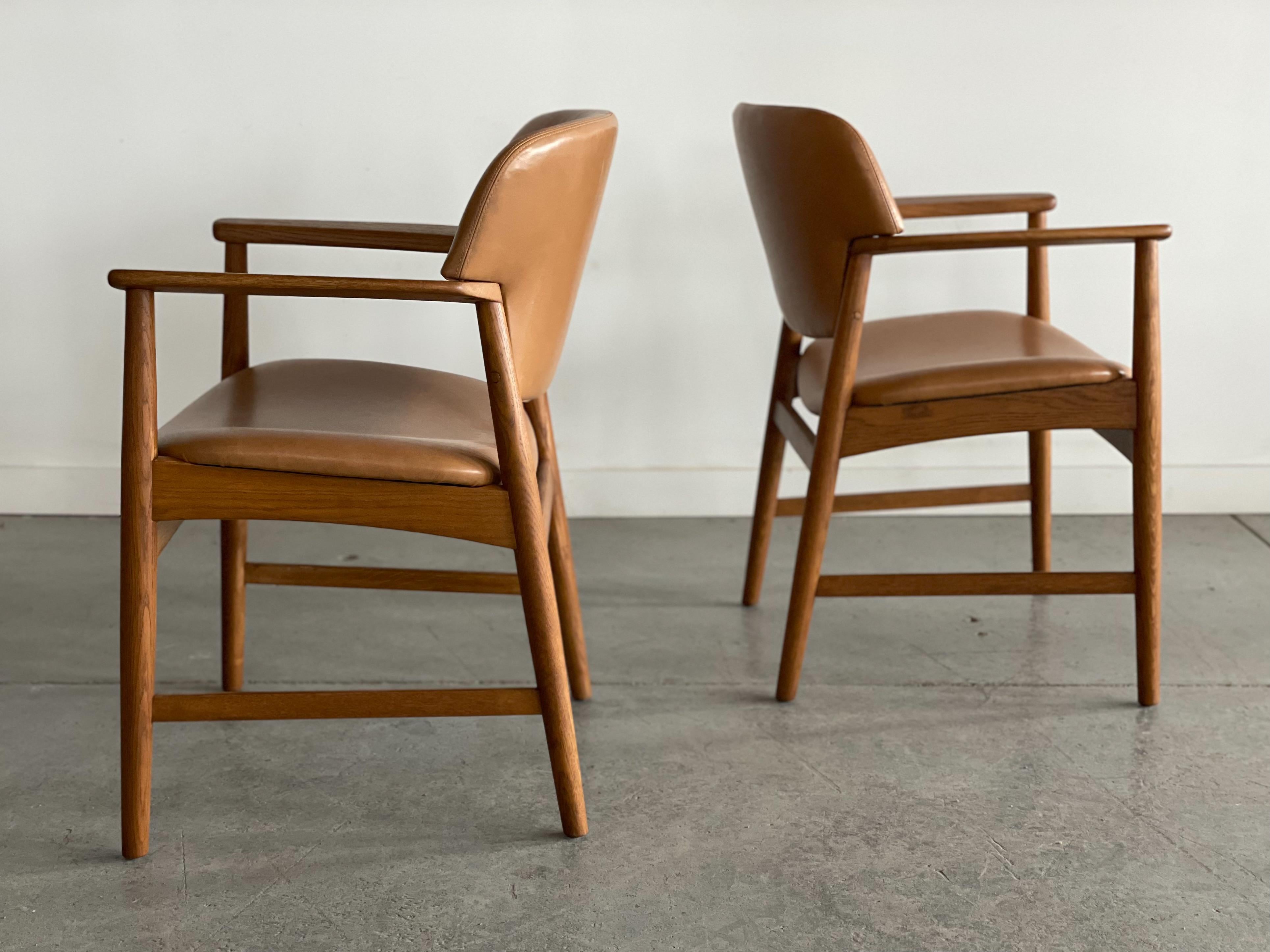 Pelle Poltrone Madsen di Ejnar Hansen & Axel Larsen in Oak per Fritz Hansen in vendita
