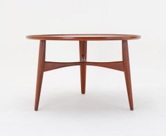 Ejner Larsen & Aksel Bender Madsen  Table basse Willy Beck