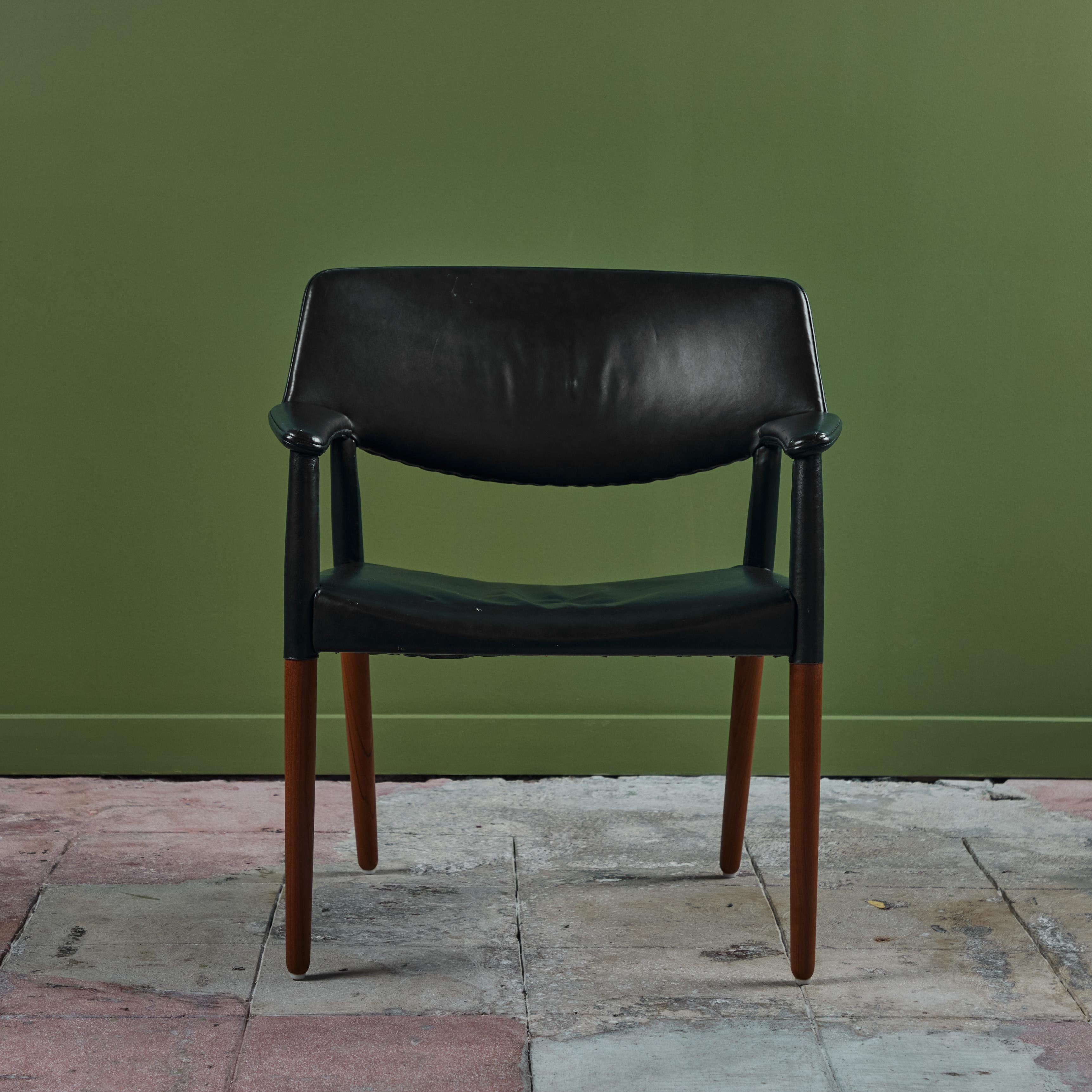 Mid-Century Modern Ejner Larsen & Aksel Bender Madsen Leather Wrapped Teak Chair for Willy Beck For Sale