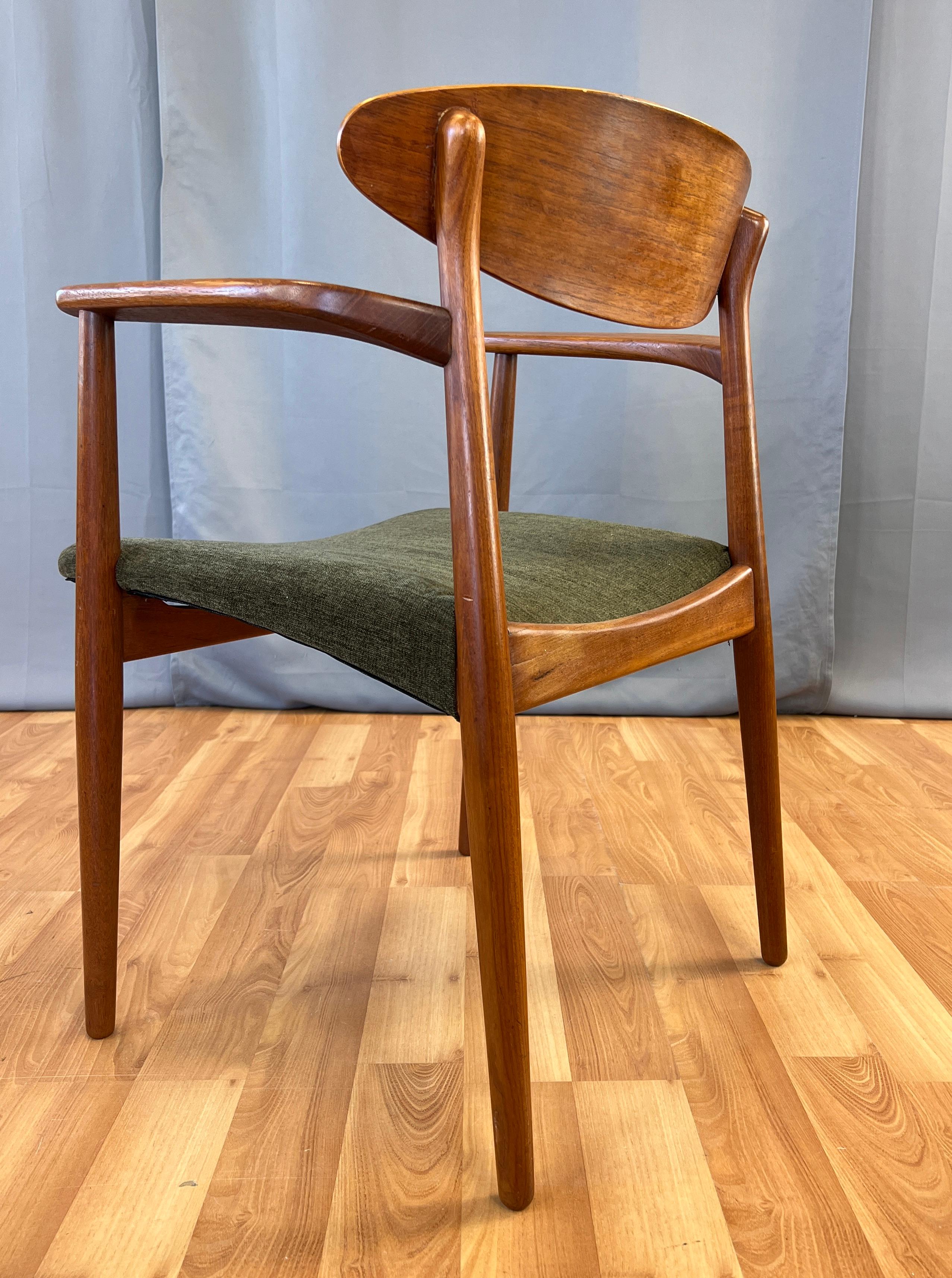 Mid-20th Century Ejner Larsen and Aksel Bender Madsen Teak armchair