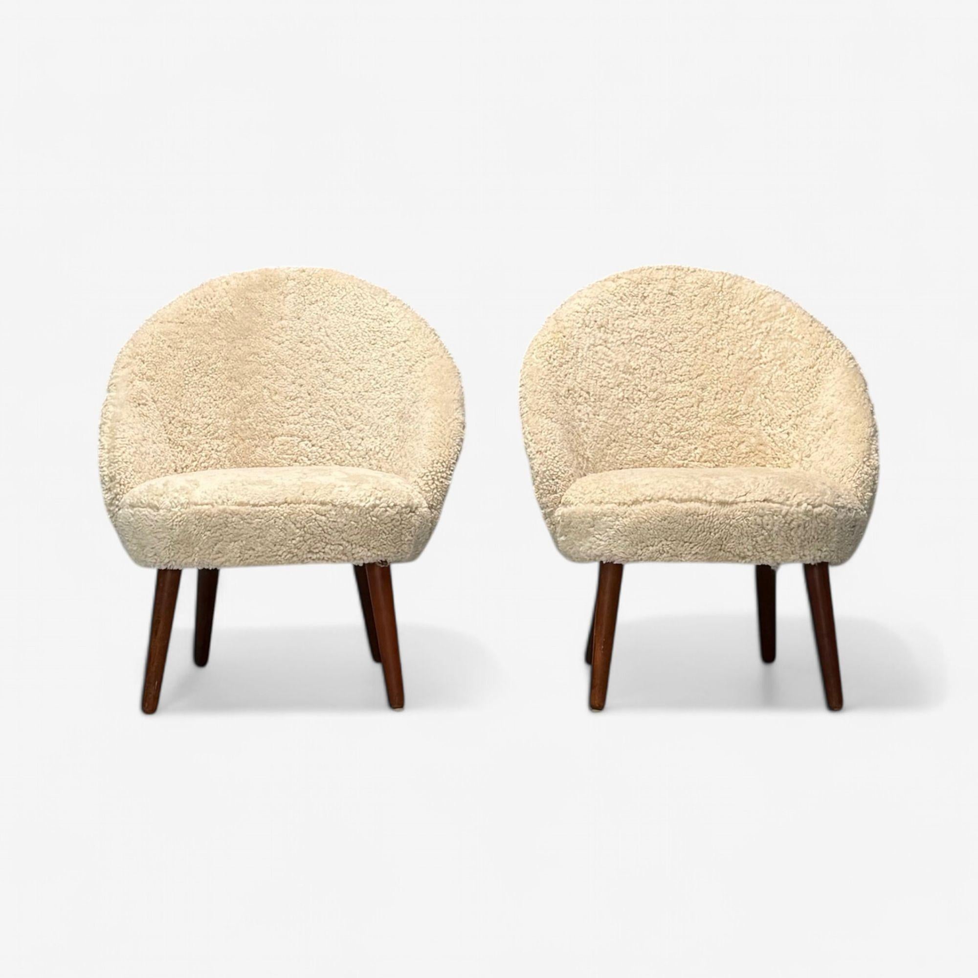 Mid-20th Century Ejvid Johansson, Danish Mid-Century Modern, Lounge Chairs, Shearling, 1950s For Sale