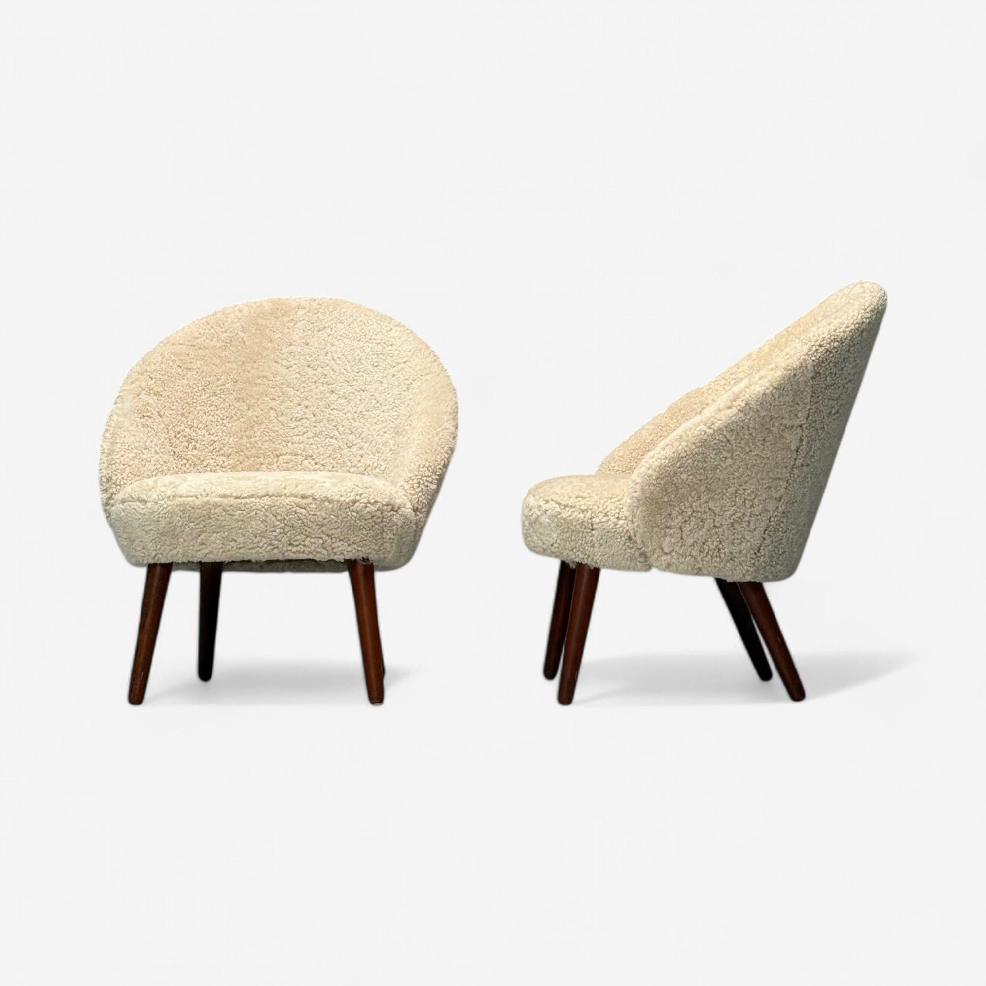Sheepskin Ejvid Johansson, Danish Mid-Century Modern, Lounge Chairs, Shearling, 1950s For Sale