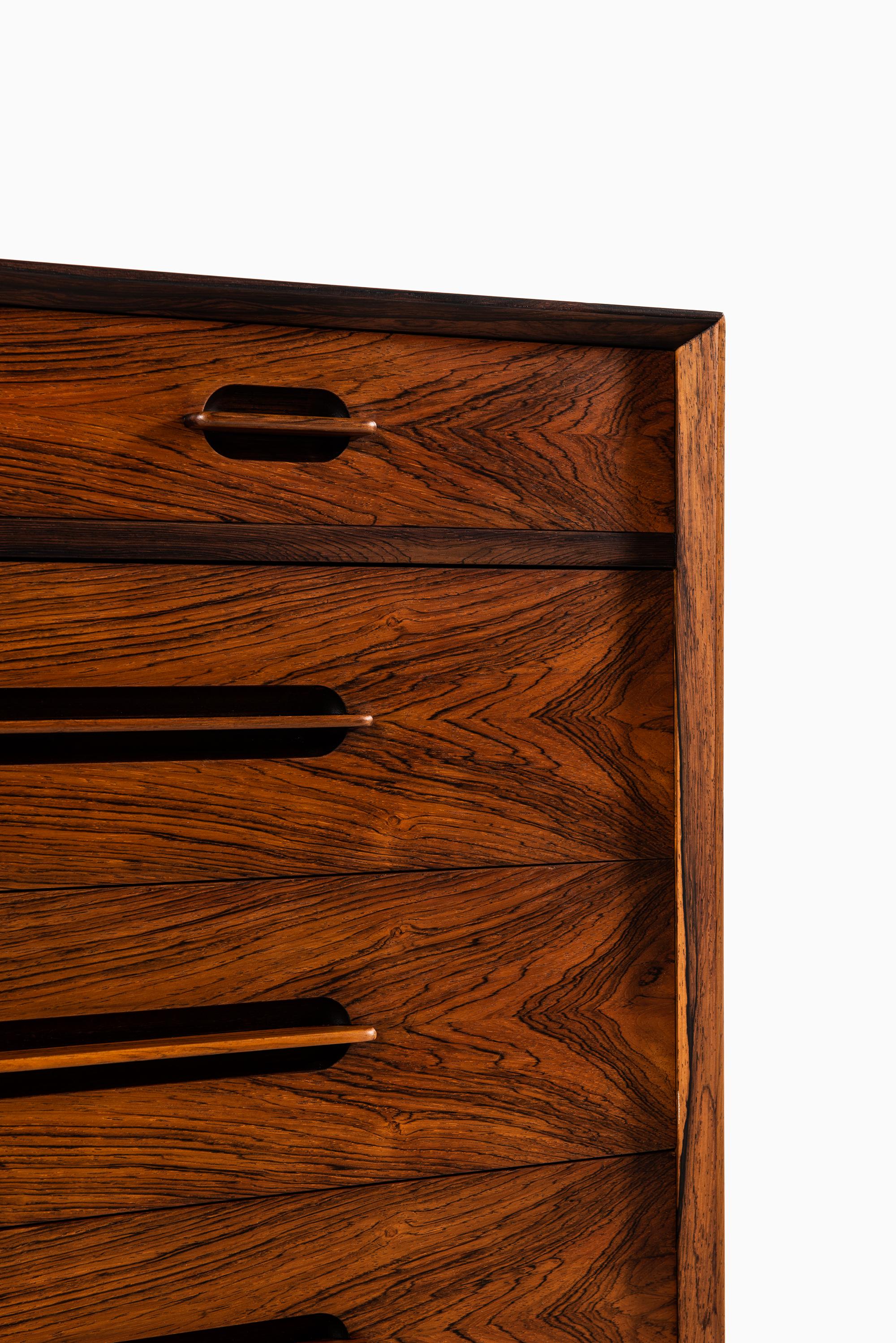 Very rare chest of drawers / bureau model 91 designed by Ejvind A. Johansson. Produced by Gern Møbelfabrik in Denmark.
