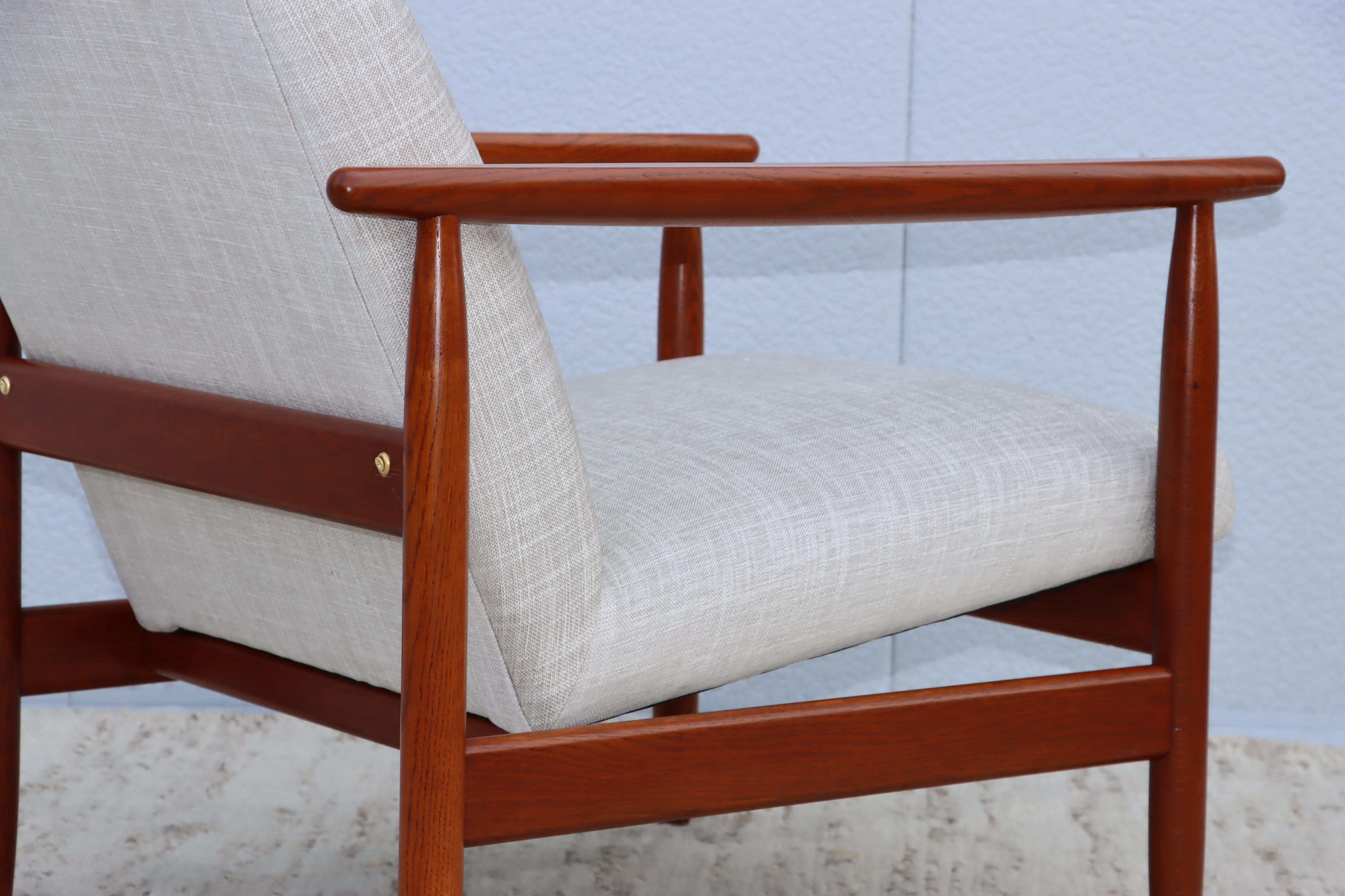 Ejvind A. Johansson High Back Teak Danish Armchair In Good Condition For Sale In New York, NY