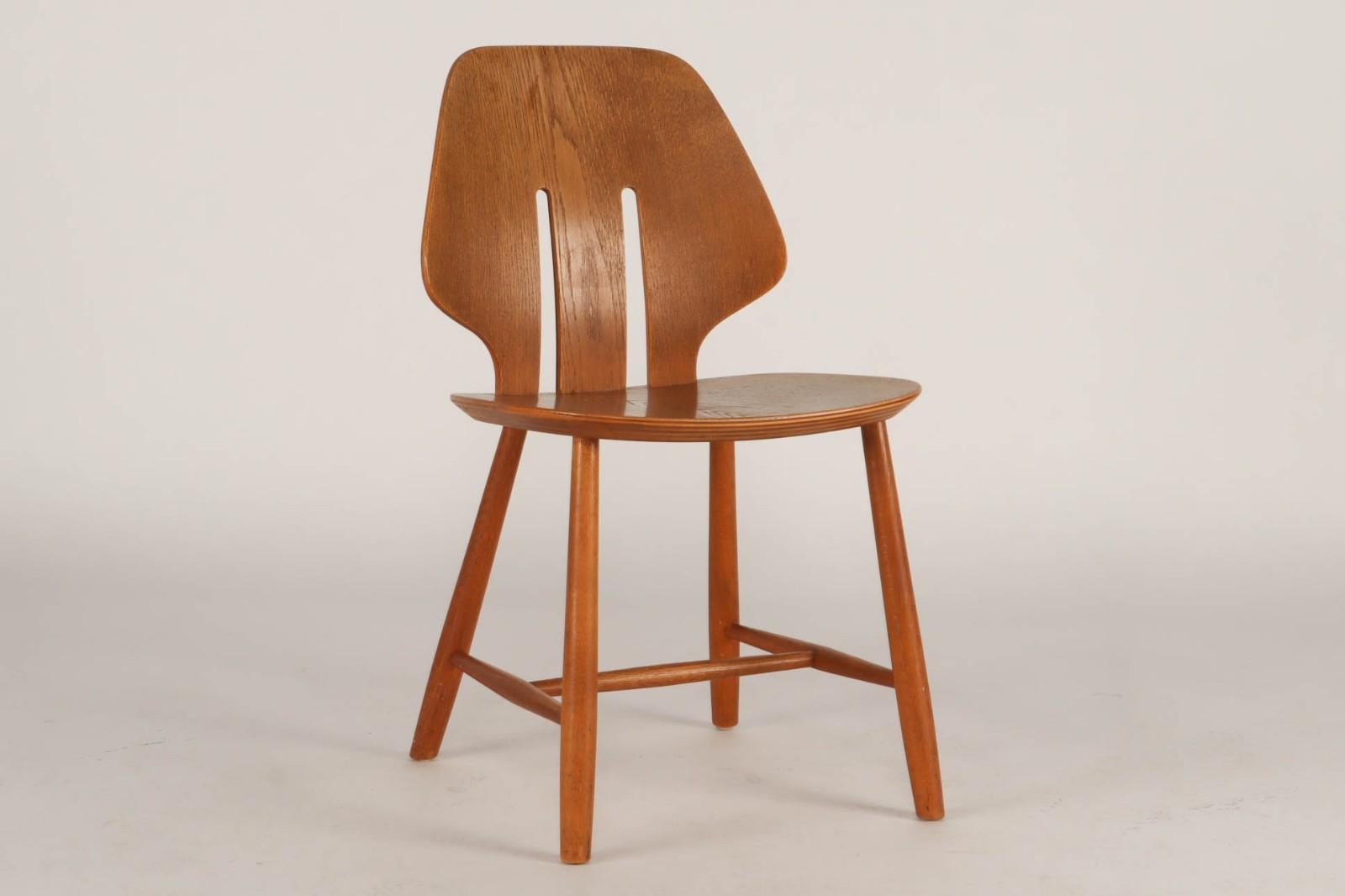 Scandinave moderne Ejvind A. Johansson, J67, chaises de salle à manger pour FBD en vente