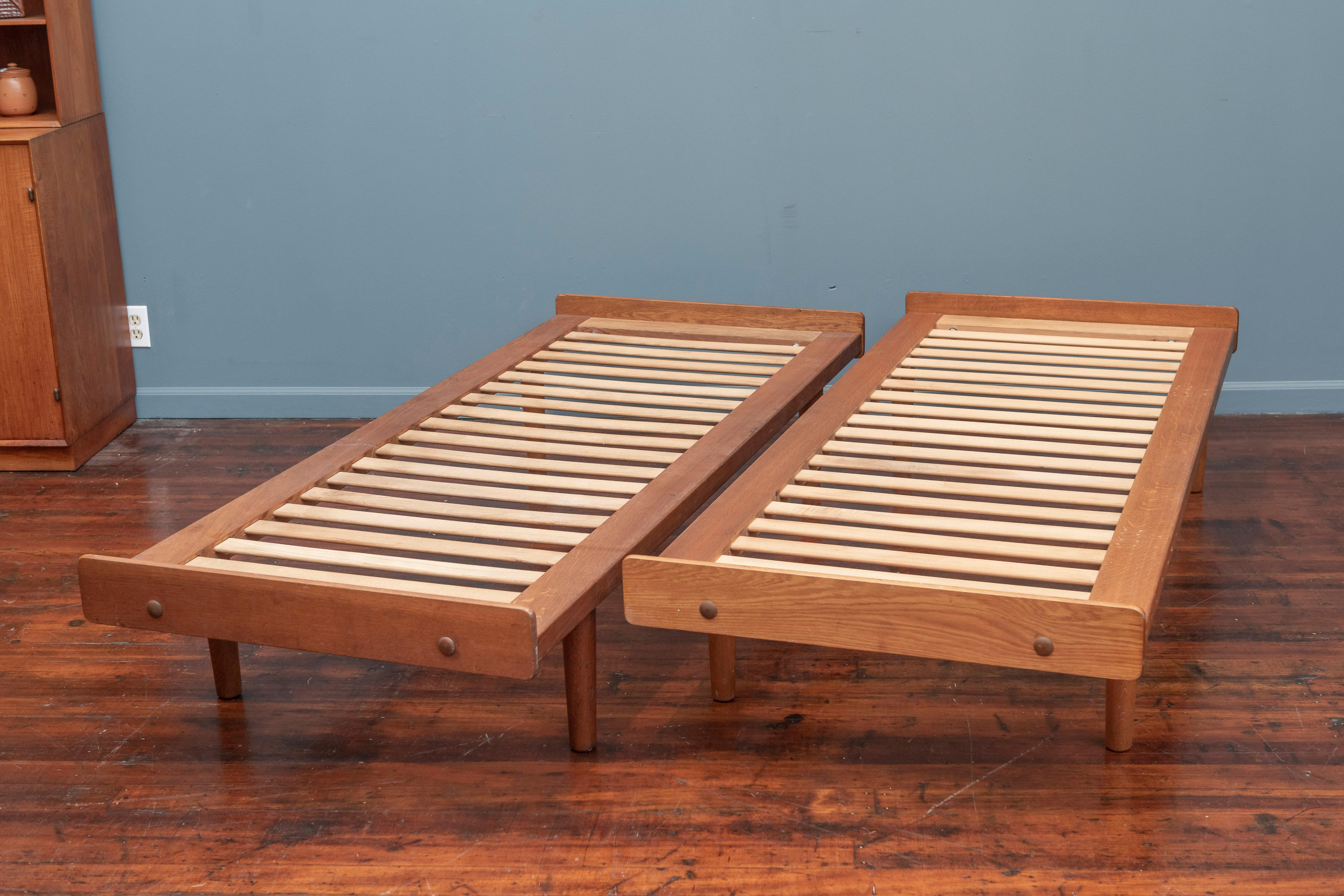 Oak Ejvind Johansson Daybeds, Model G19 for FDB Mobler For Sale