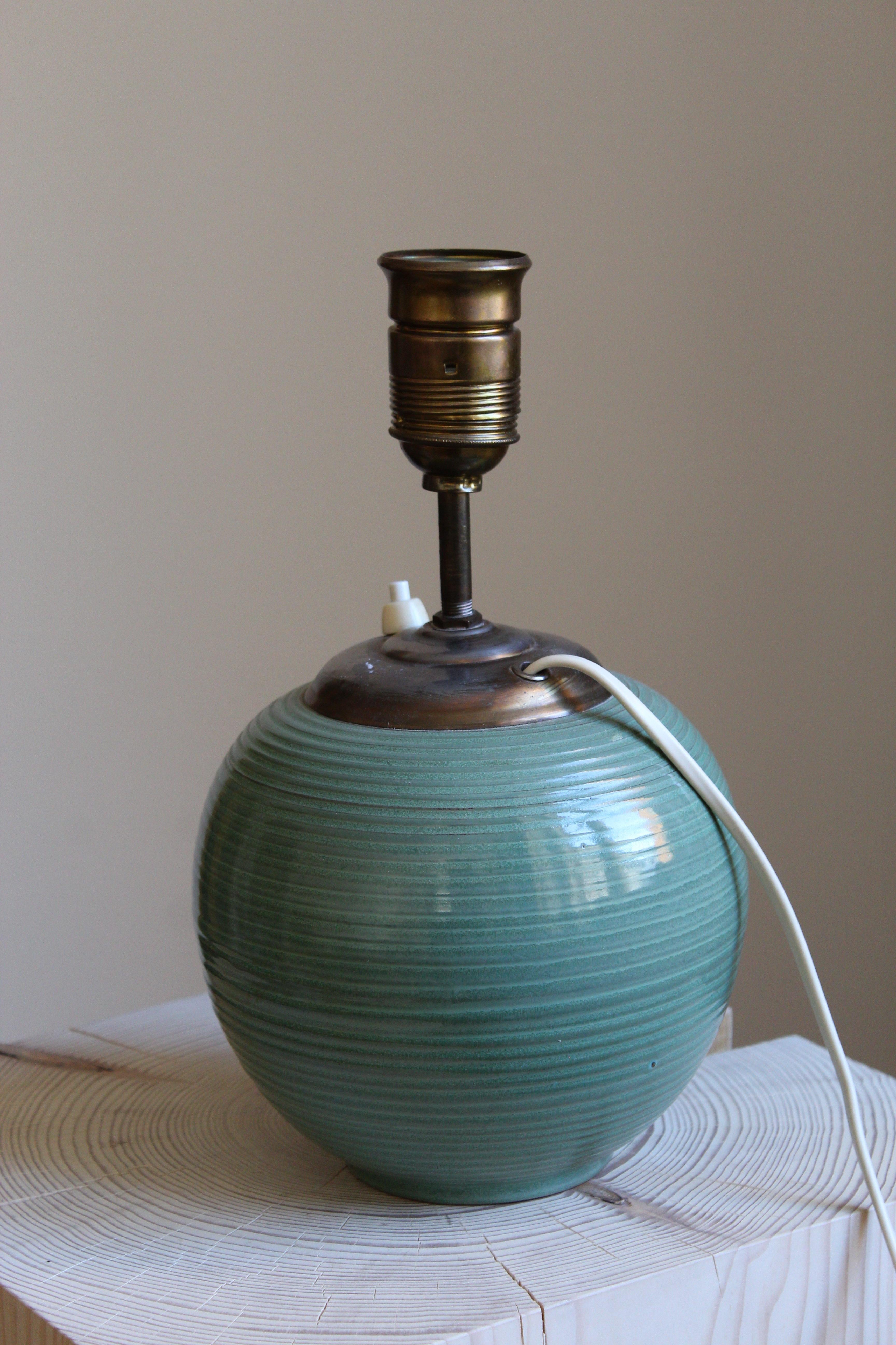 Ekeby, Rare Table Lamp, Green-Glazed Stoneware, Brass, Linen, Sweden, 1930s In Good Condition In High Point, NC