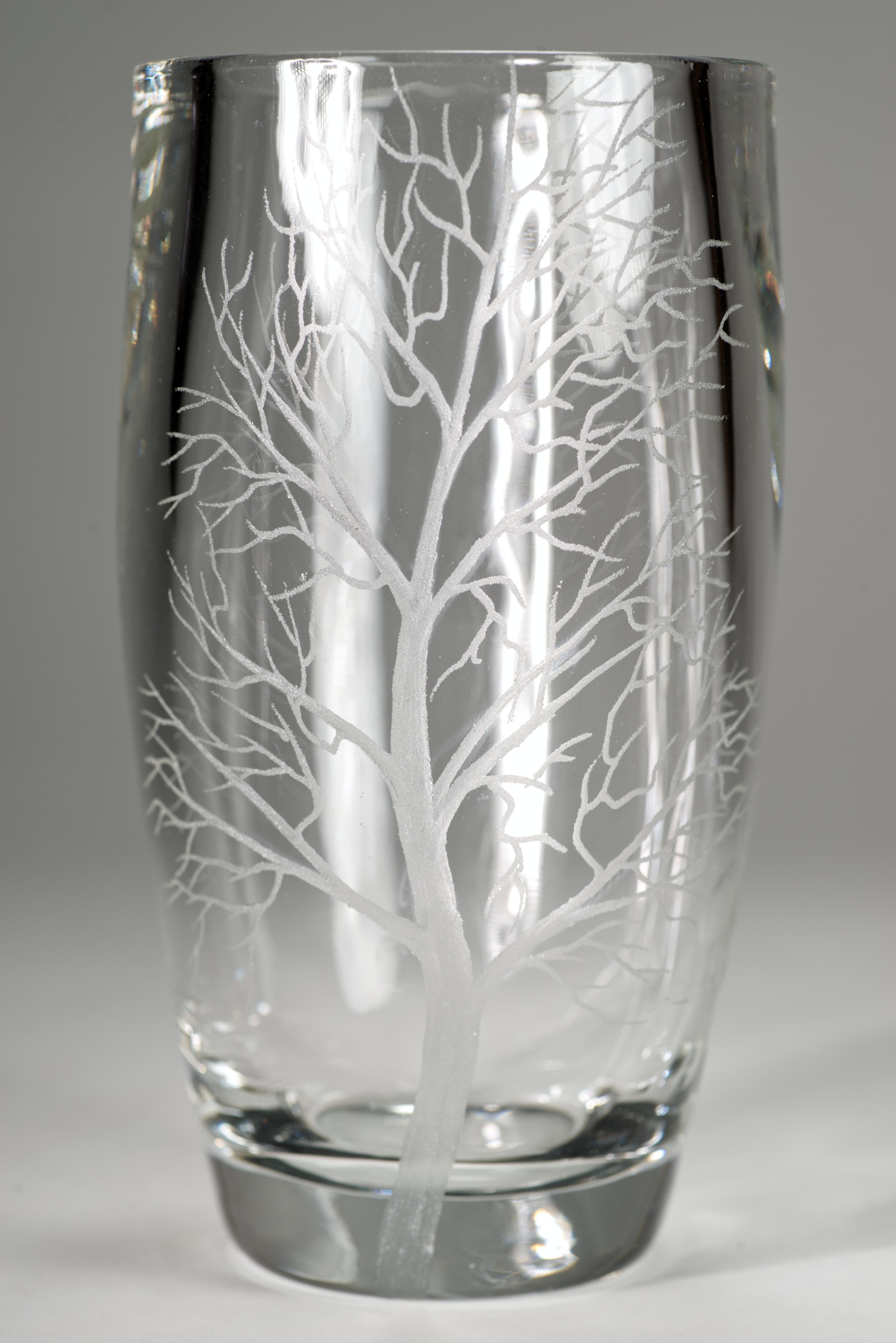 Vaso di cristallo inciso Ekenäs Sweden, si illumina ai raggi UV In condizioni buone in vendita a Clifton Springs, NY