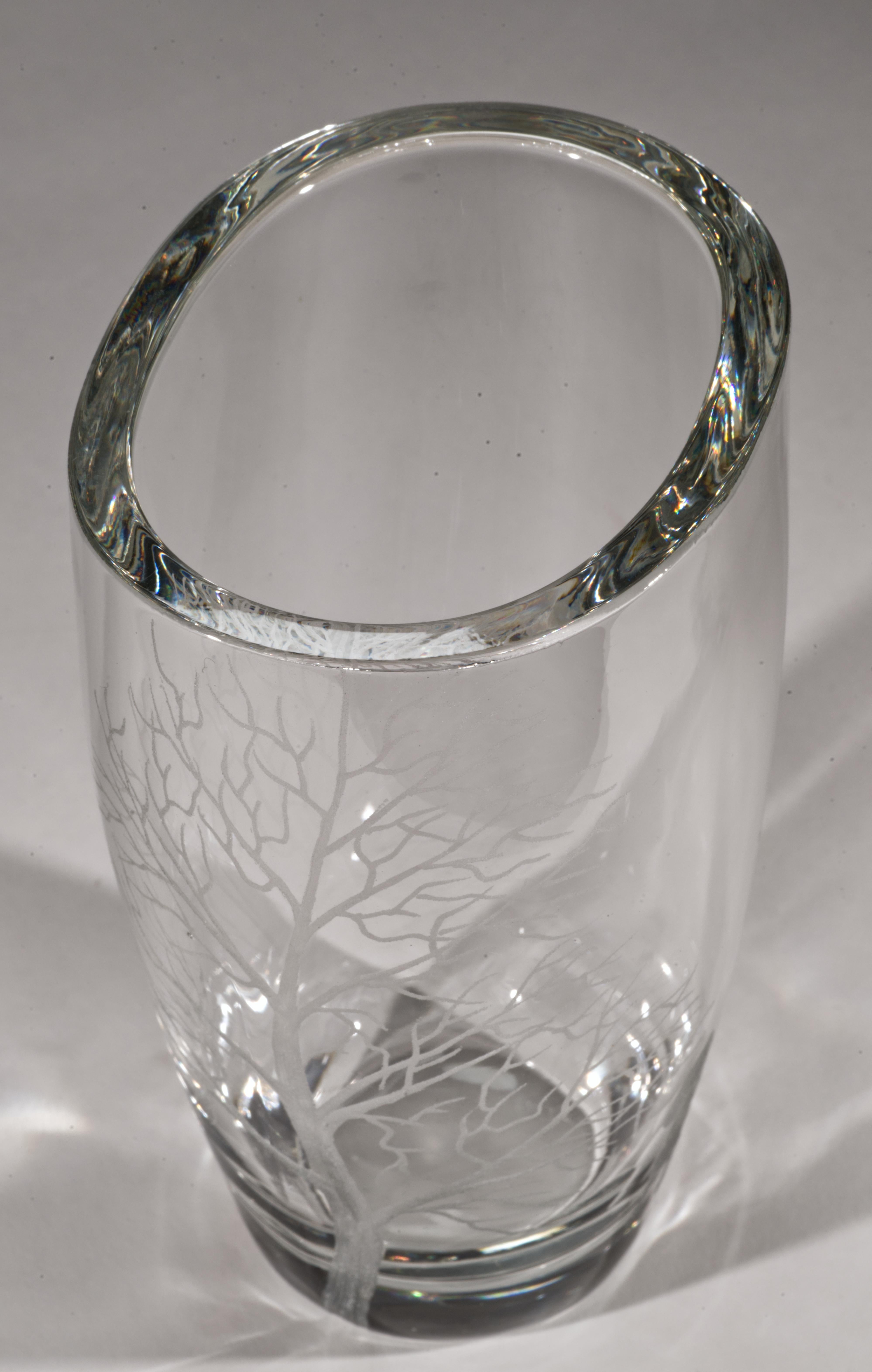 Vaso di cristallo inciso Ekenäs Sweden, si illumina ai raggi UV in vendita 3