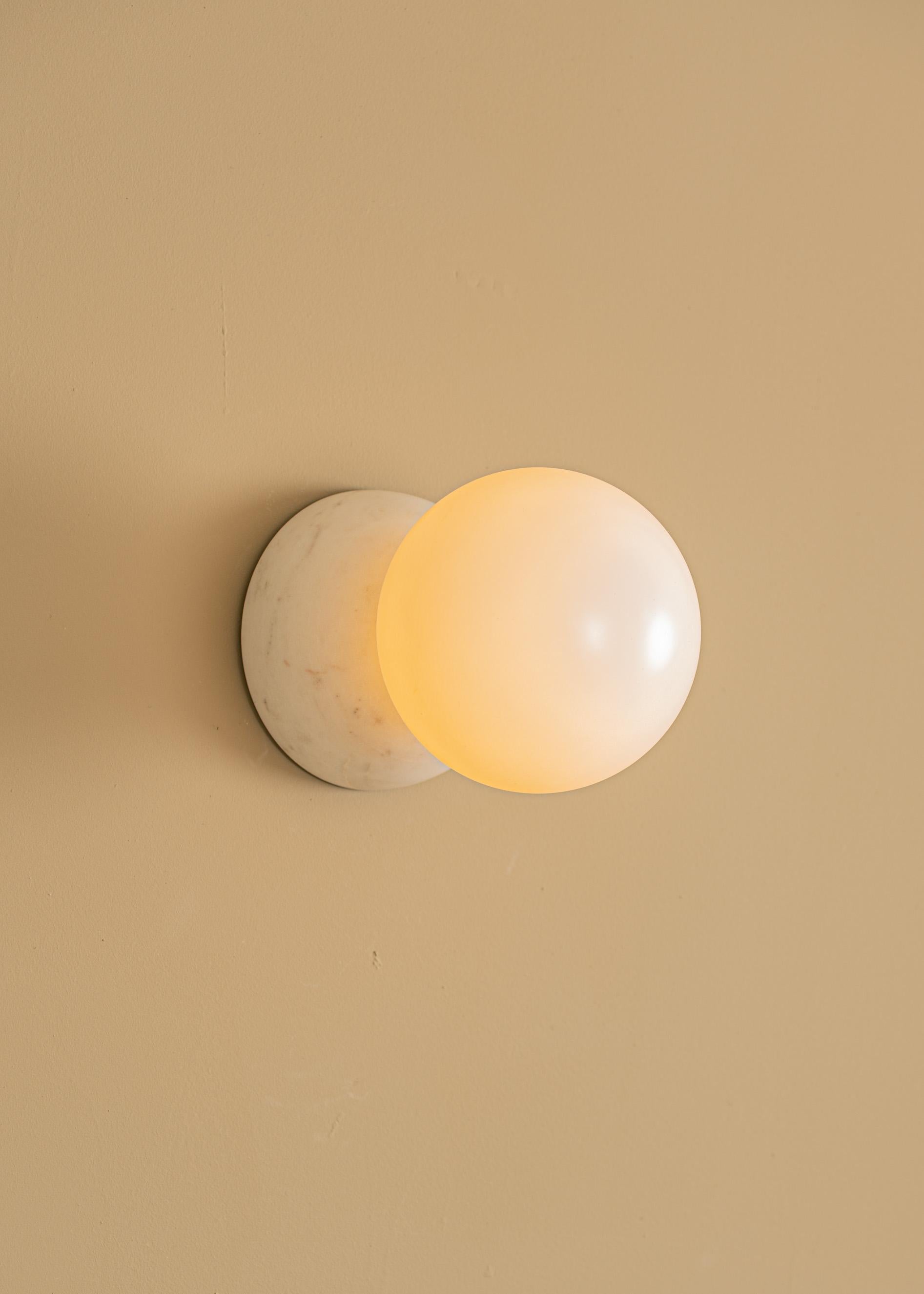 Post-Modern Eklipso White Marble Wall Sconce by Simone & Marcel For Sale