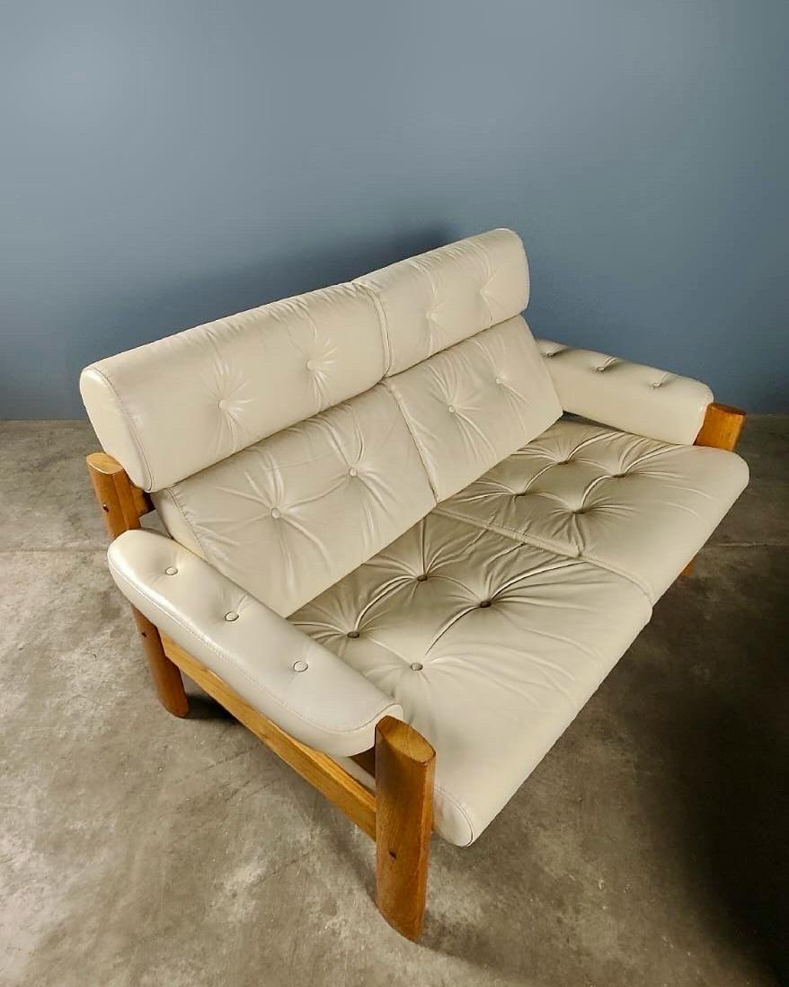 Norwegian Ekornes Amigo Matching Stressless Two Seater Sofa & Armchair In Cream Leather For Sale