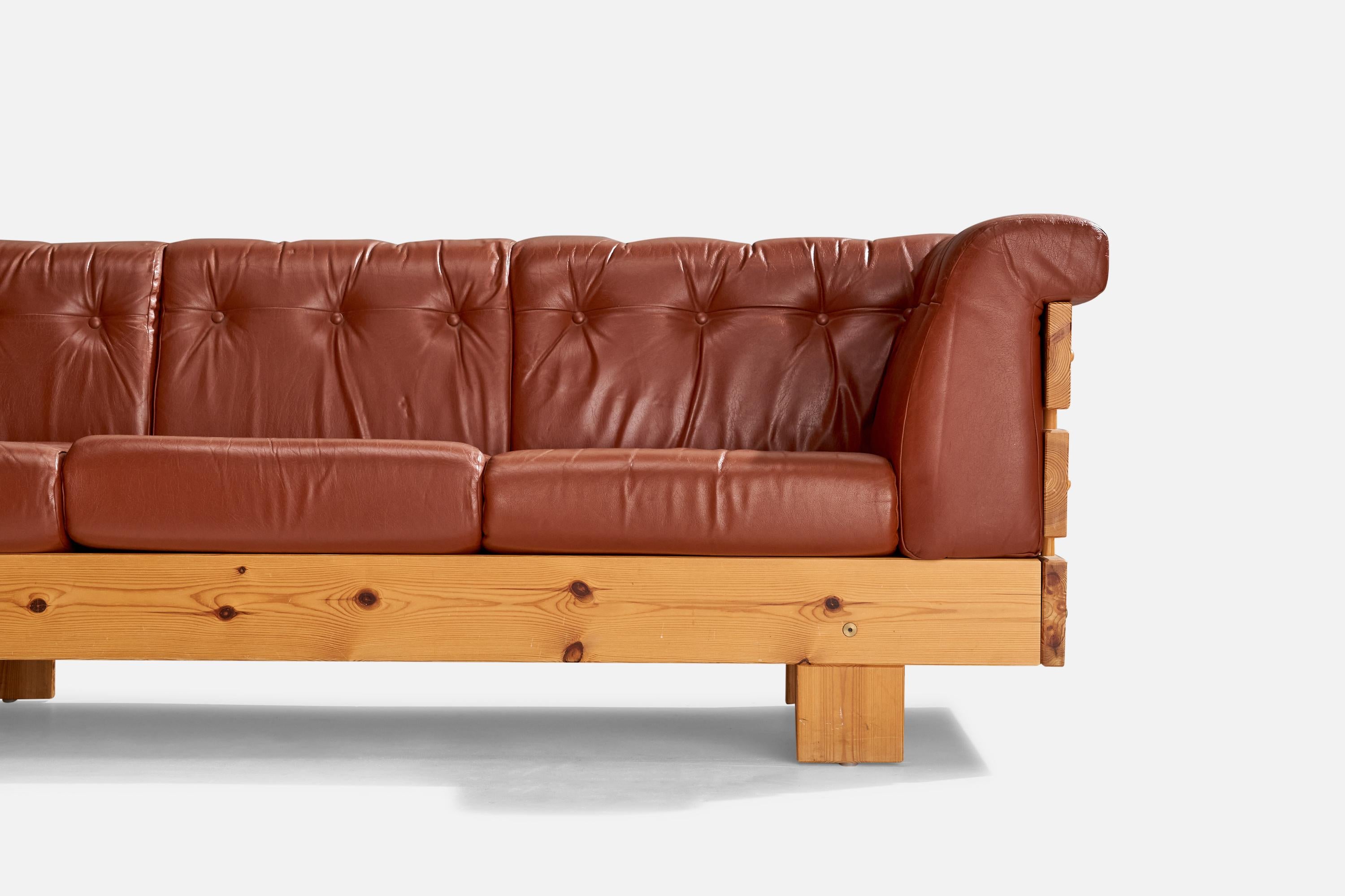 Ekornes Fabrikker, Sectional Sofa, Pine, Leather, Norway, 1970s 1
