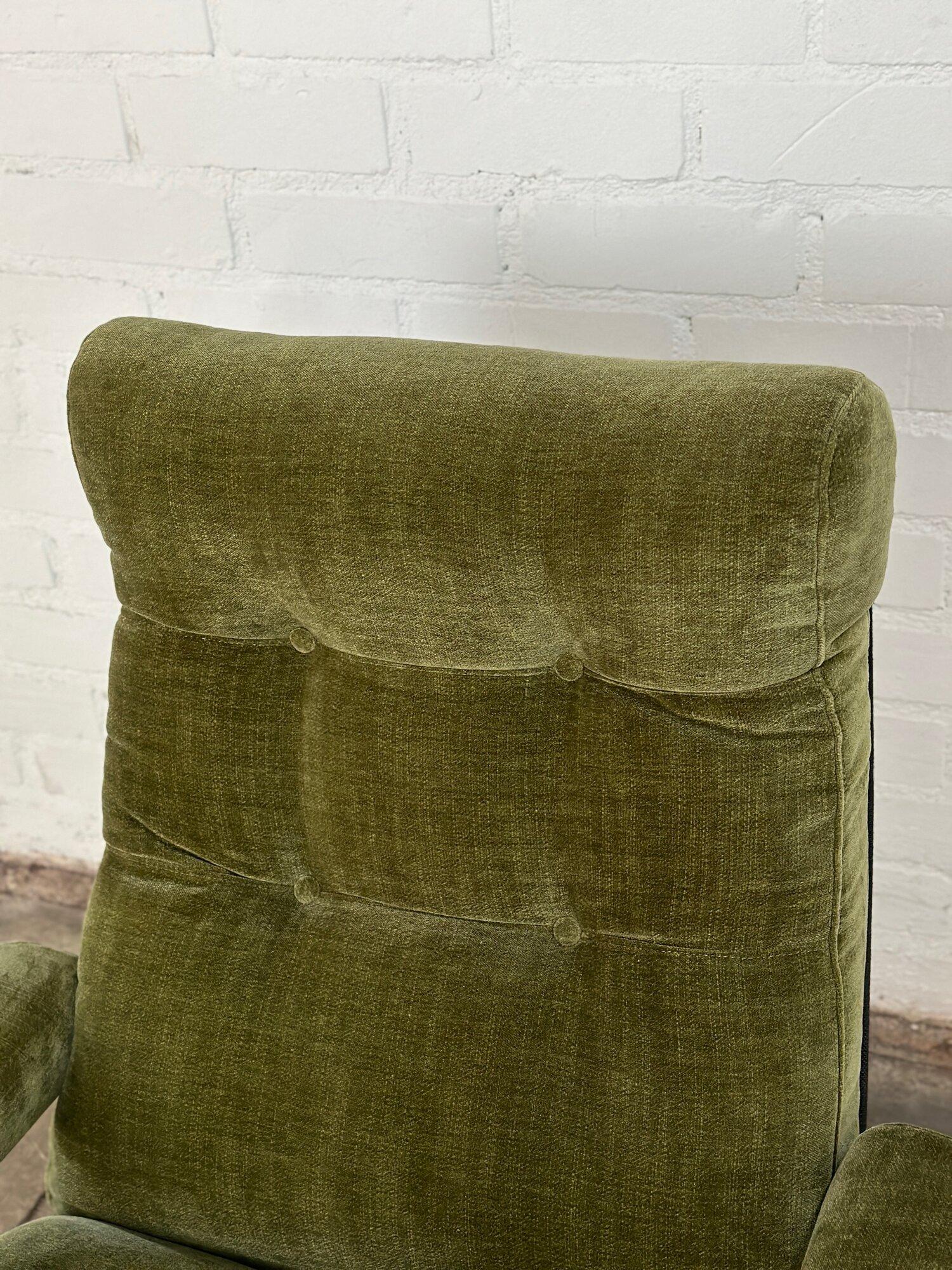 Velvet Ekornes Lounge Chair & Ottoman in Green
