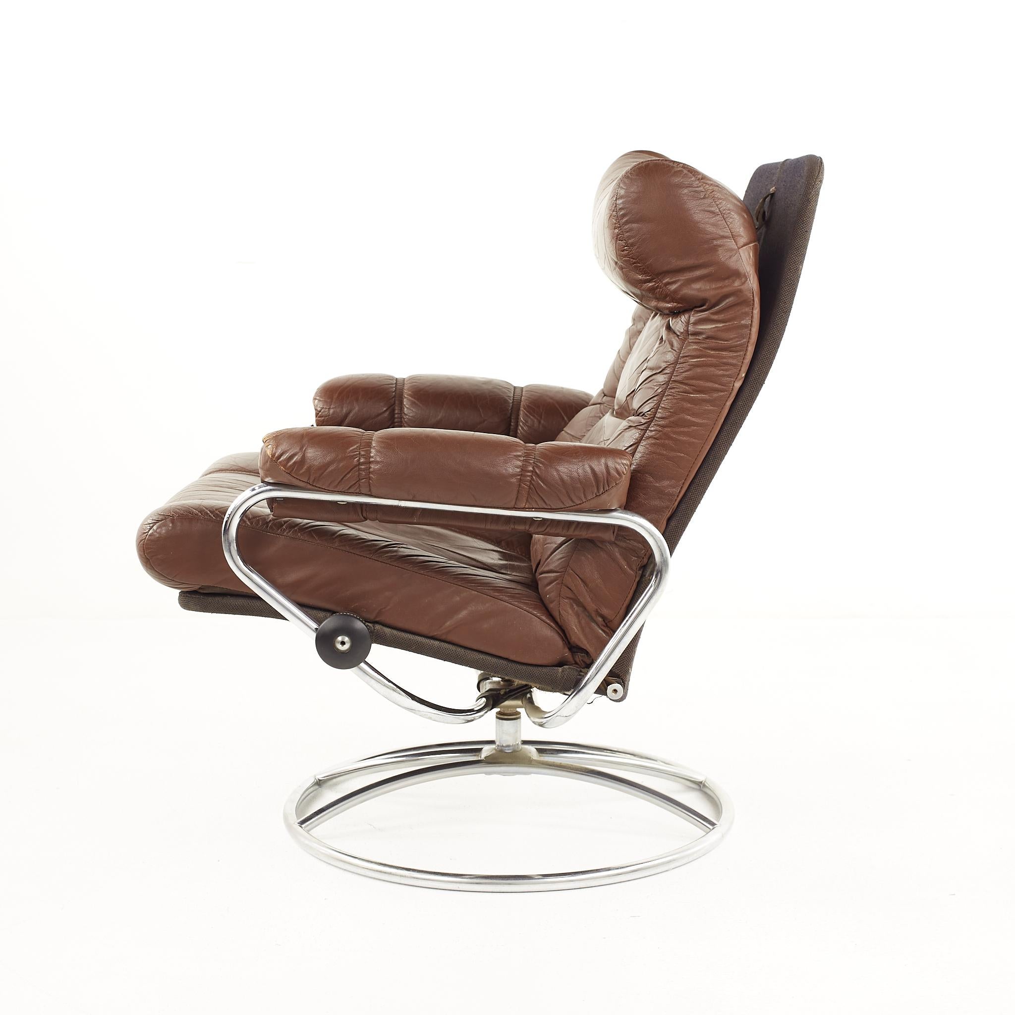 Ekornes Mid-Century Chrome and Leather Stressless Lounge Chair and Ottoman 7