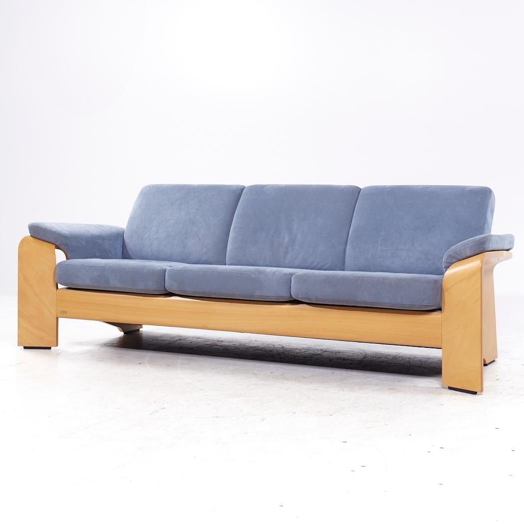 Ekornes Mid Century Stressless Sofa (Moderne der Mitte des Jahrhunderts) im Angebot