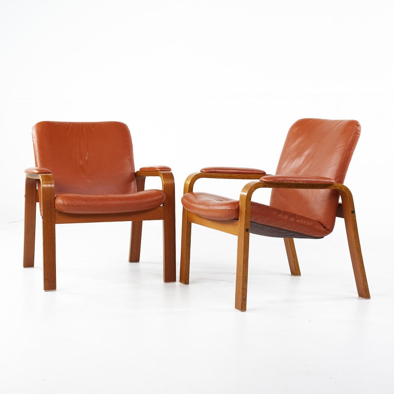 Mid-Century Modern Ekornes Mid Century Teak and Leather Occasional Lounge Chairs, Pair For Sale