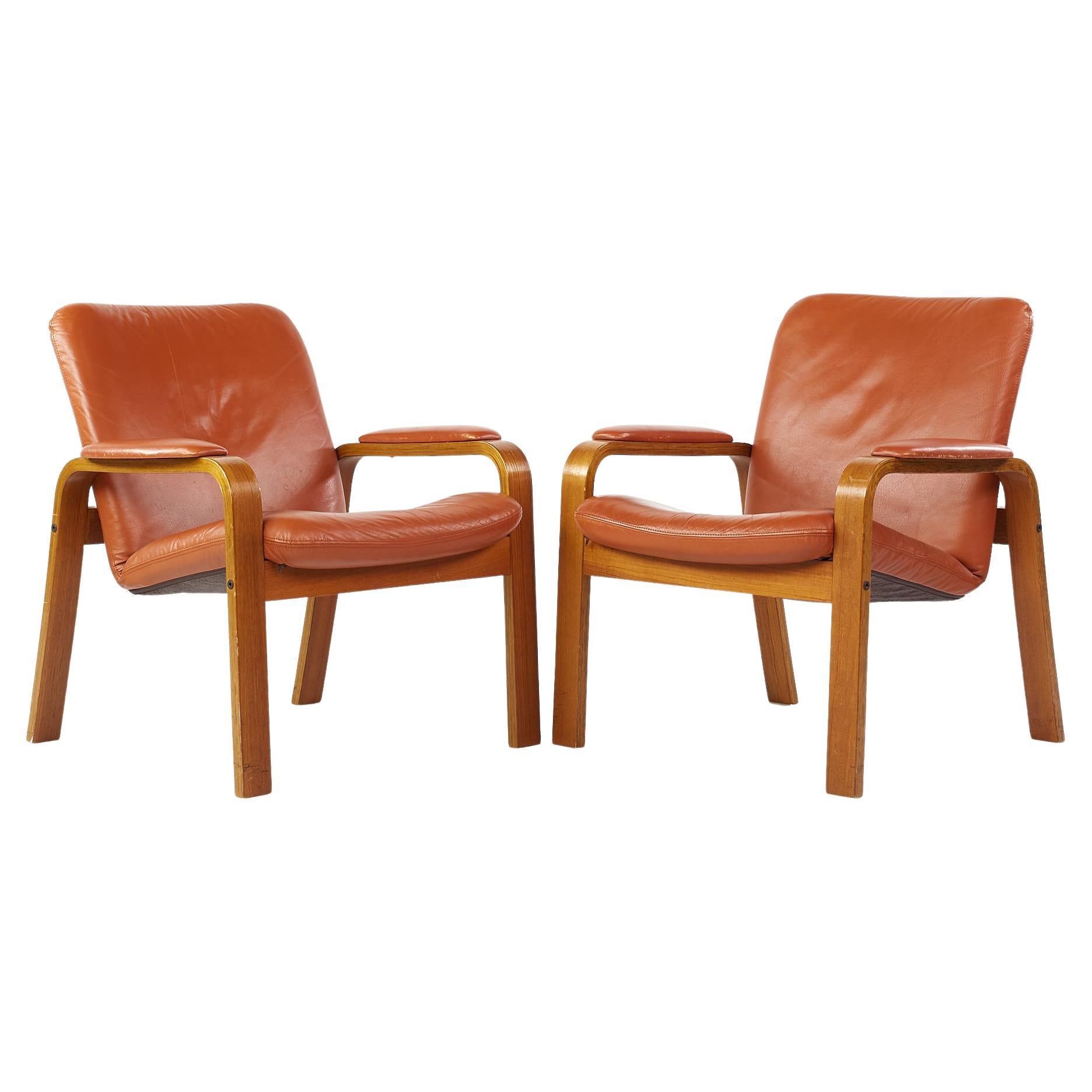 Ekornes Mid Century Teak and Leather Occasional Lounge Chairs, Pair