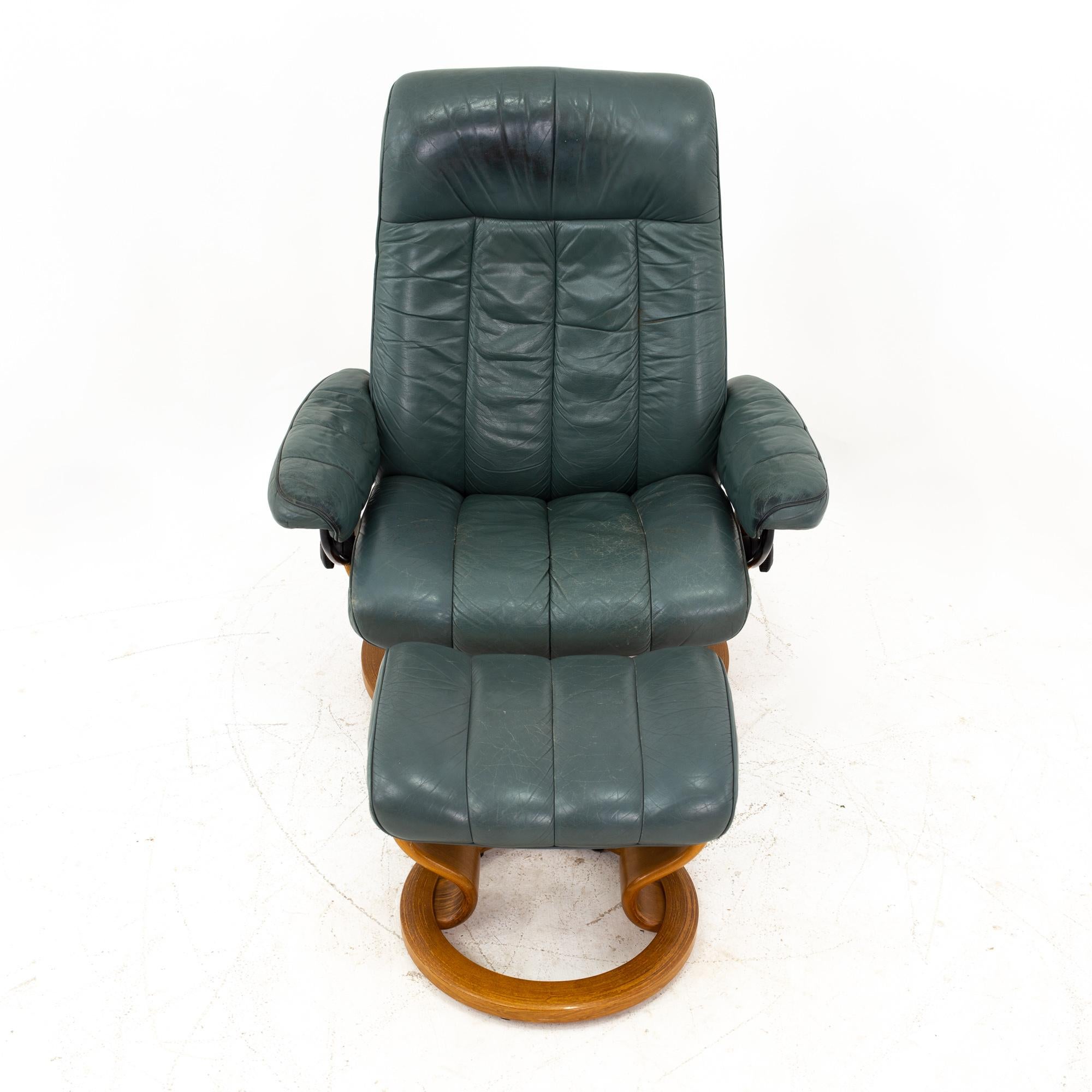 Norwegian Ekornes Midcentury Gray Stressless Lounge Chair and Ottoman