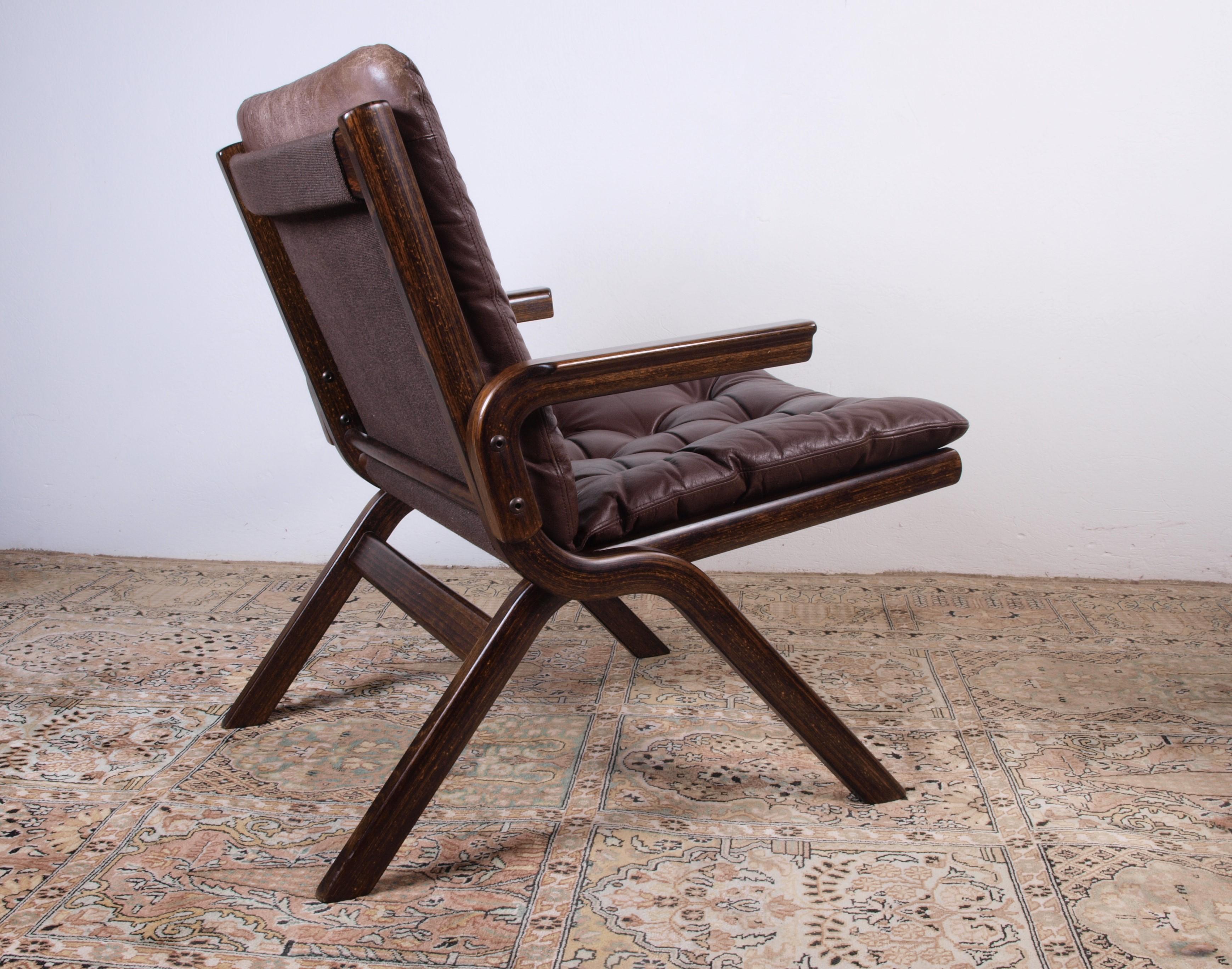 Ekornes Norway, Leather folding chair 1960s 2