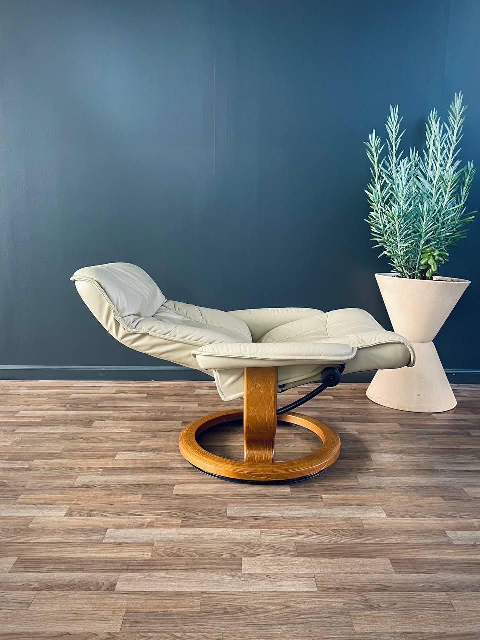 Ekornes Stressless Beige Leather Reclining Swivel Lounge Chair 1