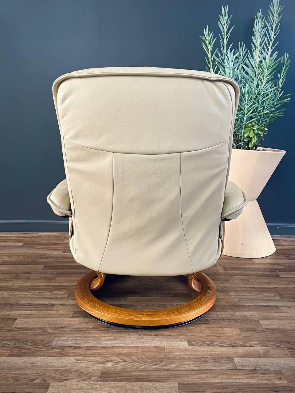 Ekornes Stressless Beige Leather Reclining Swivel Lounge Chair 2