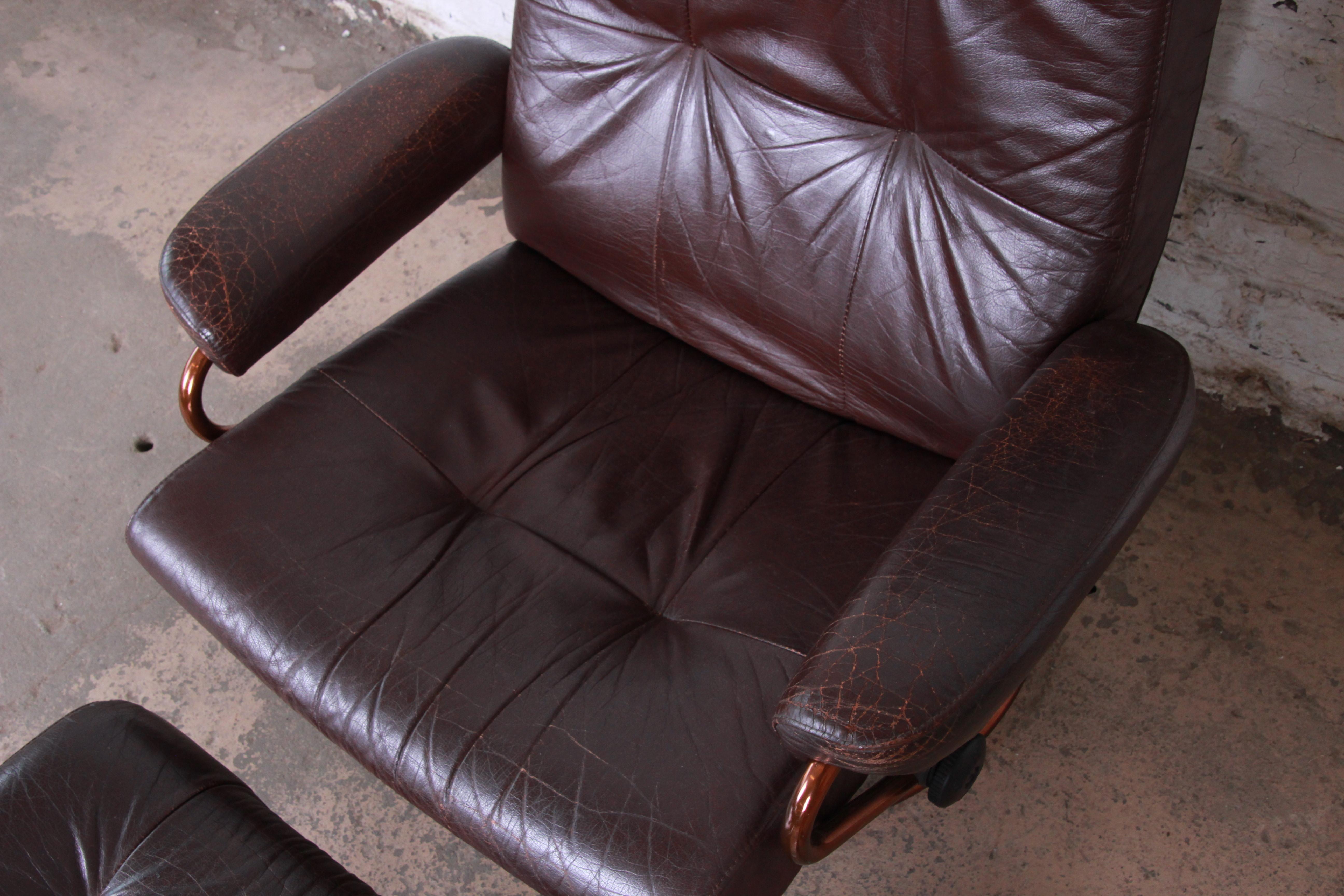 Ekornes Stressless Brown Leather Lounge Chair and Ottoman 2