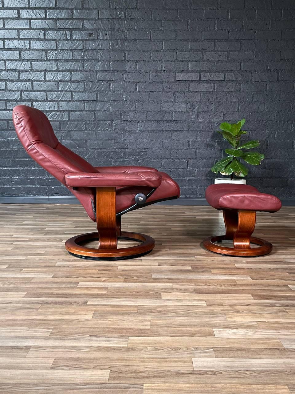 Norwegian Ekornes Stressless Burgundy Leather Reclining Swivel Lounge Chair w/ Ottoman For Sale