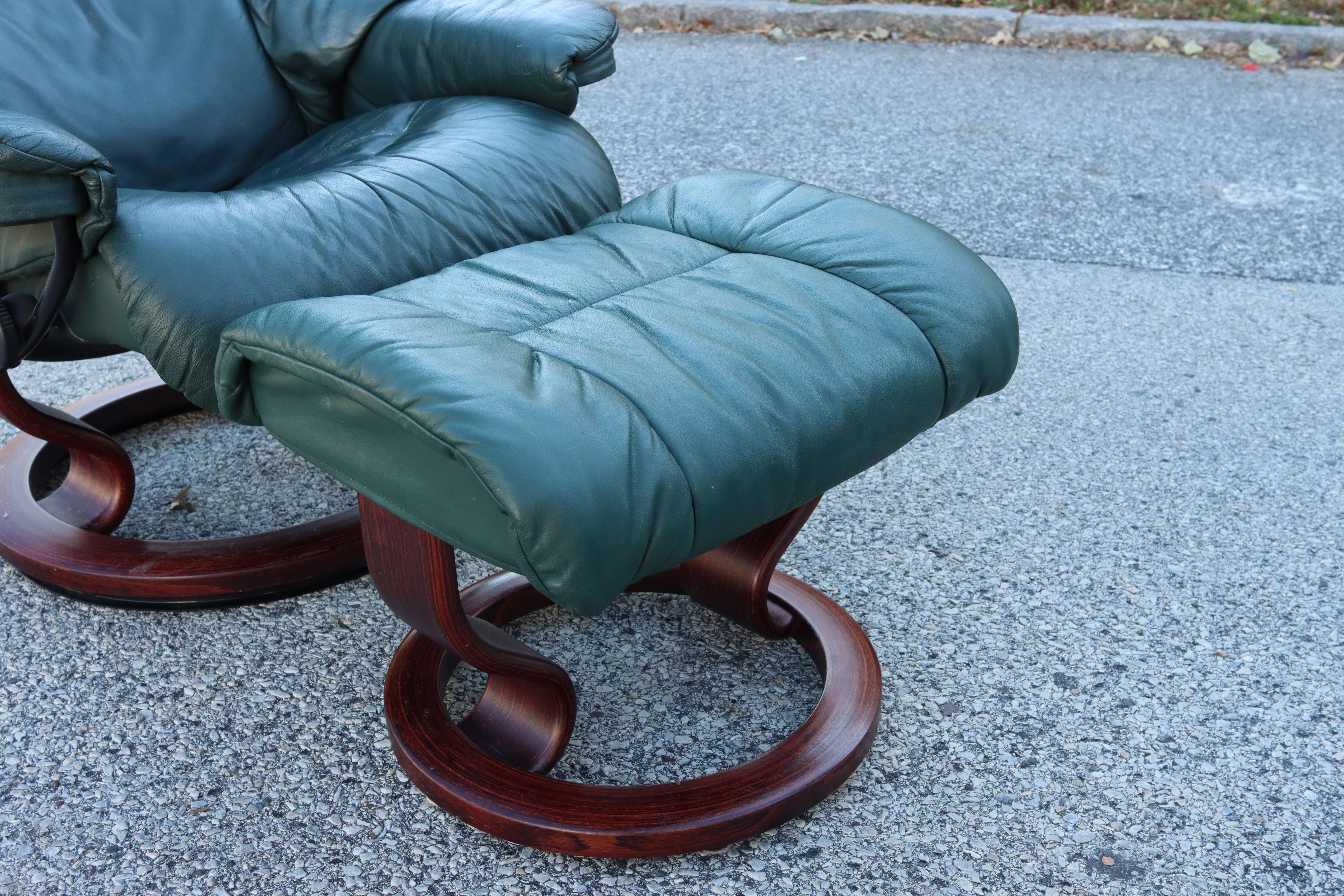 Norwegian Ekornes Stressless Green Leather Recliner Armchair and Ottoman